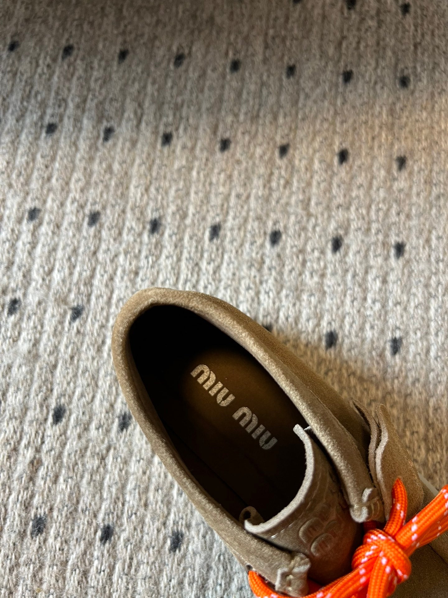 MIUMIU 26S CHUKKA BOOTS IN BROWN SUEDE