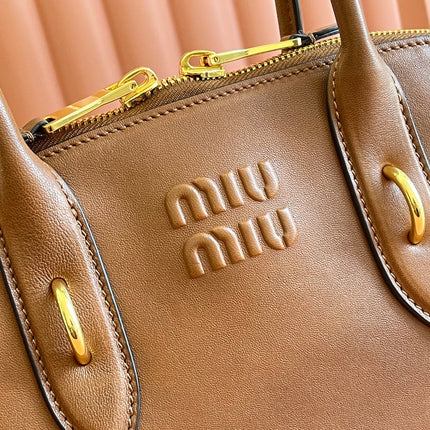 AVENTURE NAPPA BAG 33 IN CARAMEL BROWN LAMBSKIN GOLD HARDWARE
