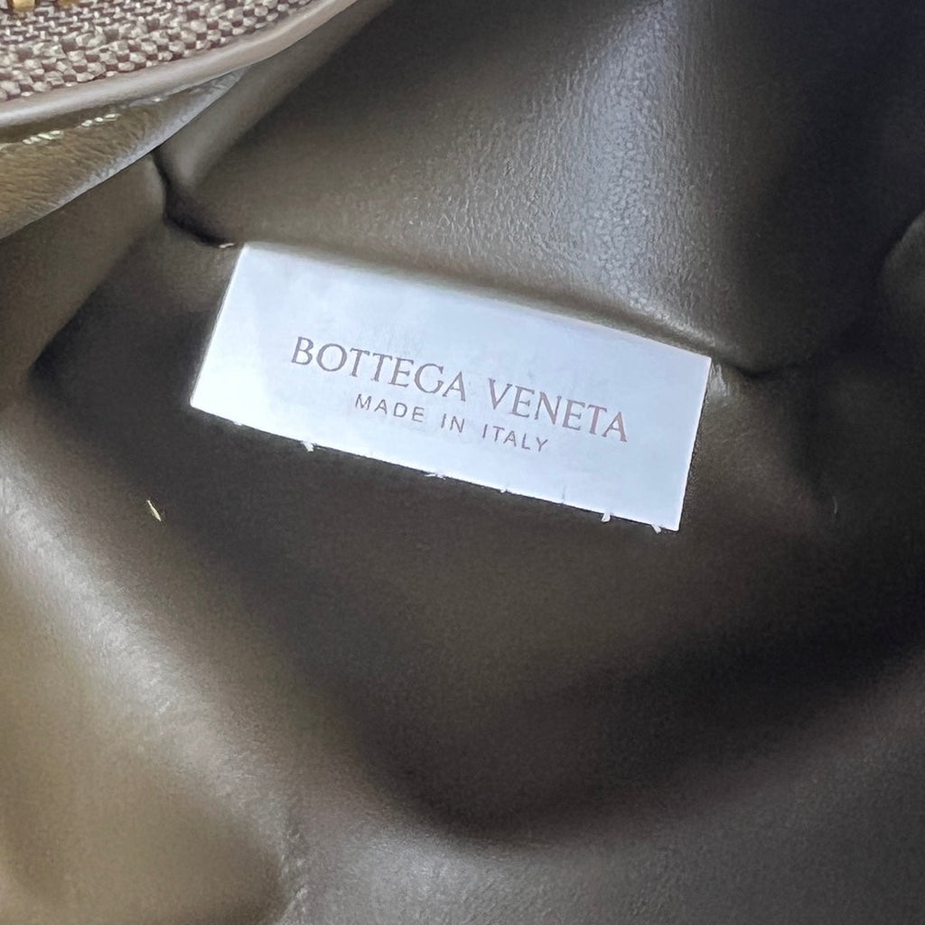SHOULDER BAG 37 IN KELP LAMBSKIN
