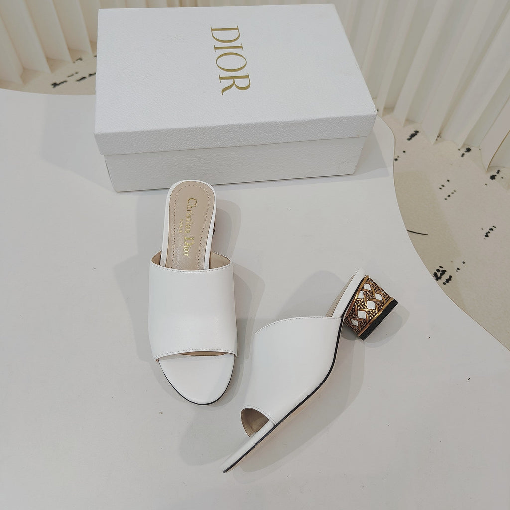 DIOR 26S WIDE-STRAP MULES 40 MM IN WHITE SMOOTH CALFSKIN
