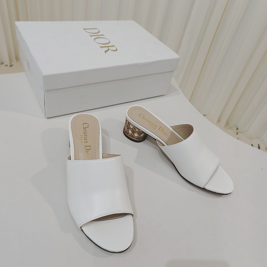 DIOR 26S WIDE-STRAP MULES 40 MM IN WHITE SMOOTH CALFSKIN