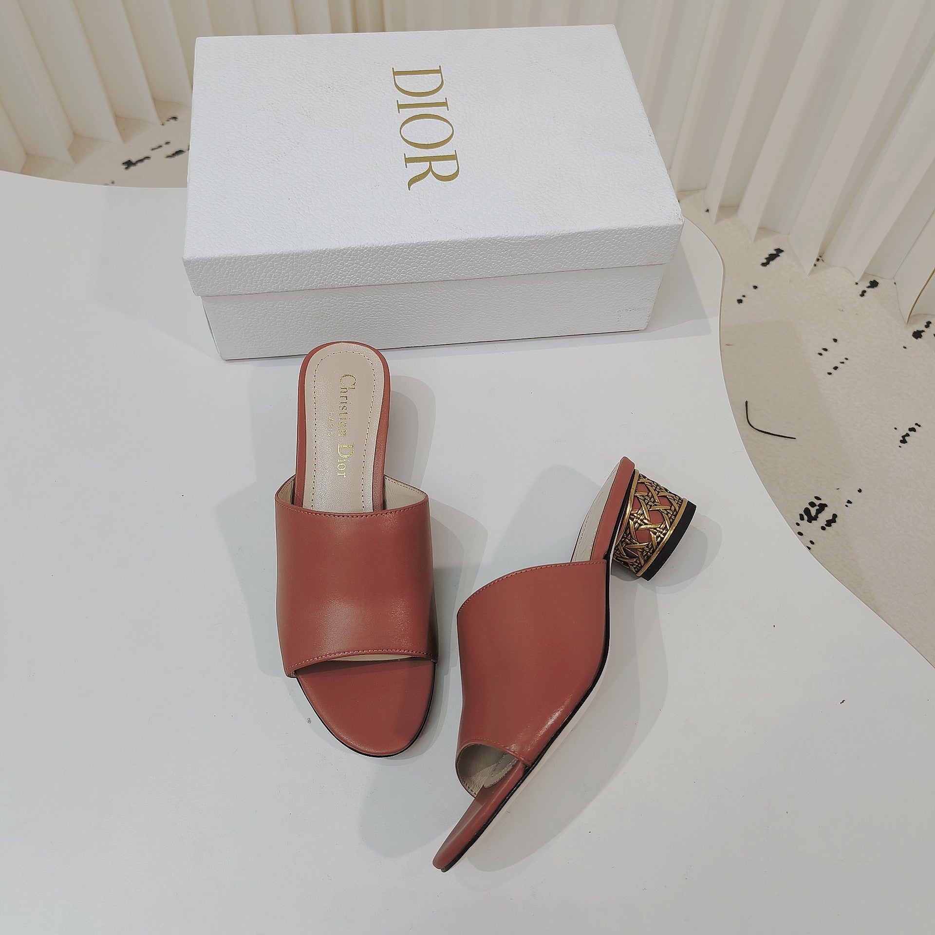 DIOR 26S WIDE-STRAP MULES 40 MM IN BURNT ORANGE SMOOTH CALFSKIN
