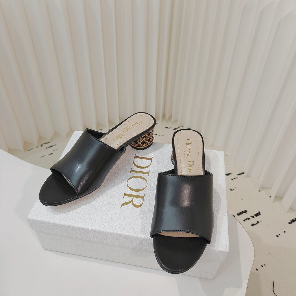 DIOR 26S WIDE-STRAP MULES 40 MM IN BLACK SMOOTH CALFSKIN