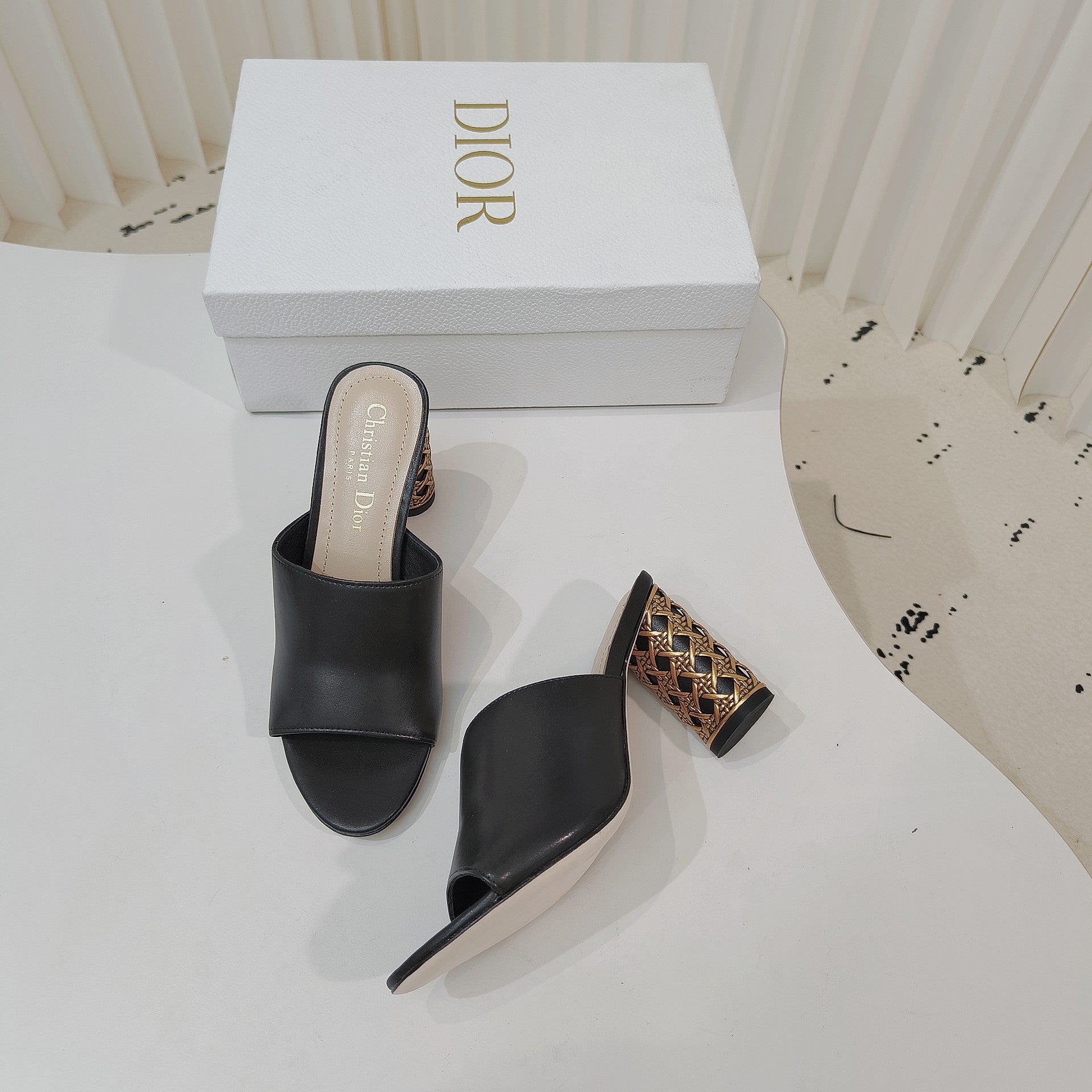 DIOR 26S WIDE-STRAP MULES 80 MM IN BLACK SMOOTH CALFSKIN