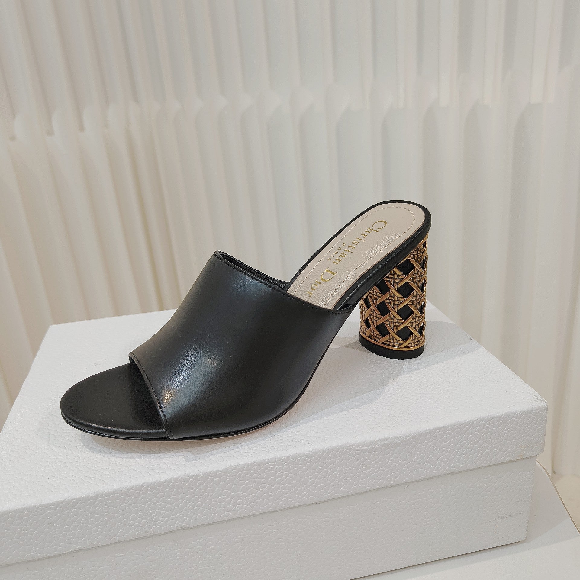 DIOR 26S WIDE-STRAP MULES 80 MM IN BLACK SMOOTH CALFSKIN