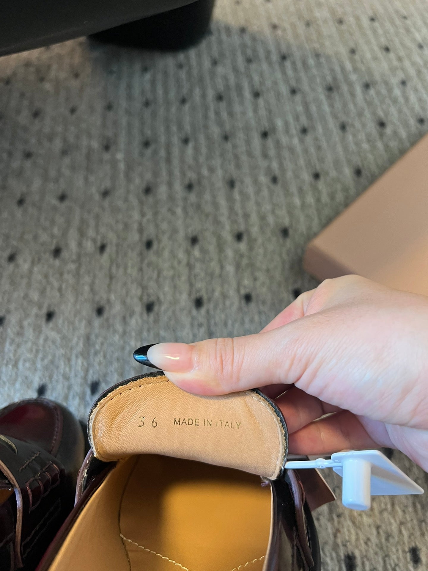 MIUMIU 26S PENNY LOAFERS IN BURGUNDY BROWN SHINY CALFSKIN