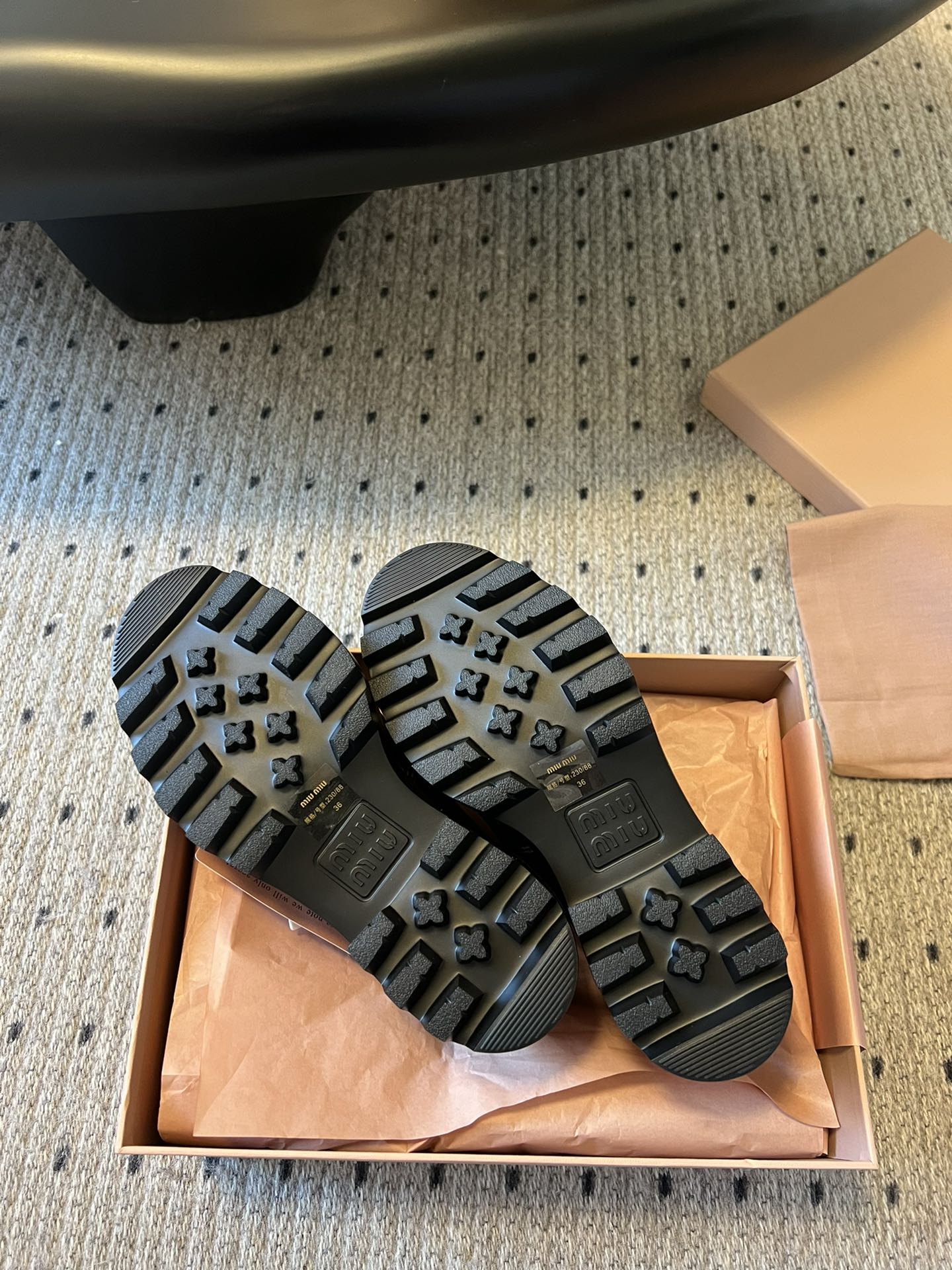 MIUMIU 26S PENNY LOAFERS IN BURGUNDY BROWN SHINY CALFSKIN