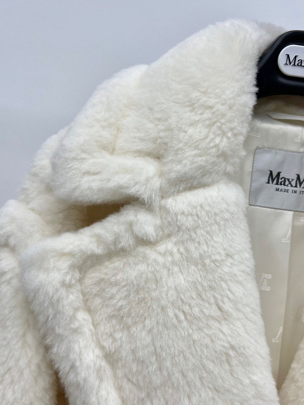 MAXMARA 25S CROPPED TEDDY JACKET STYLE 245
