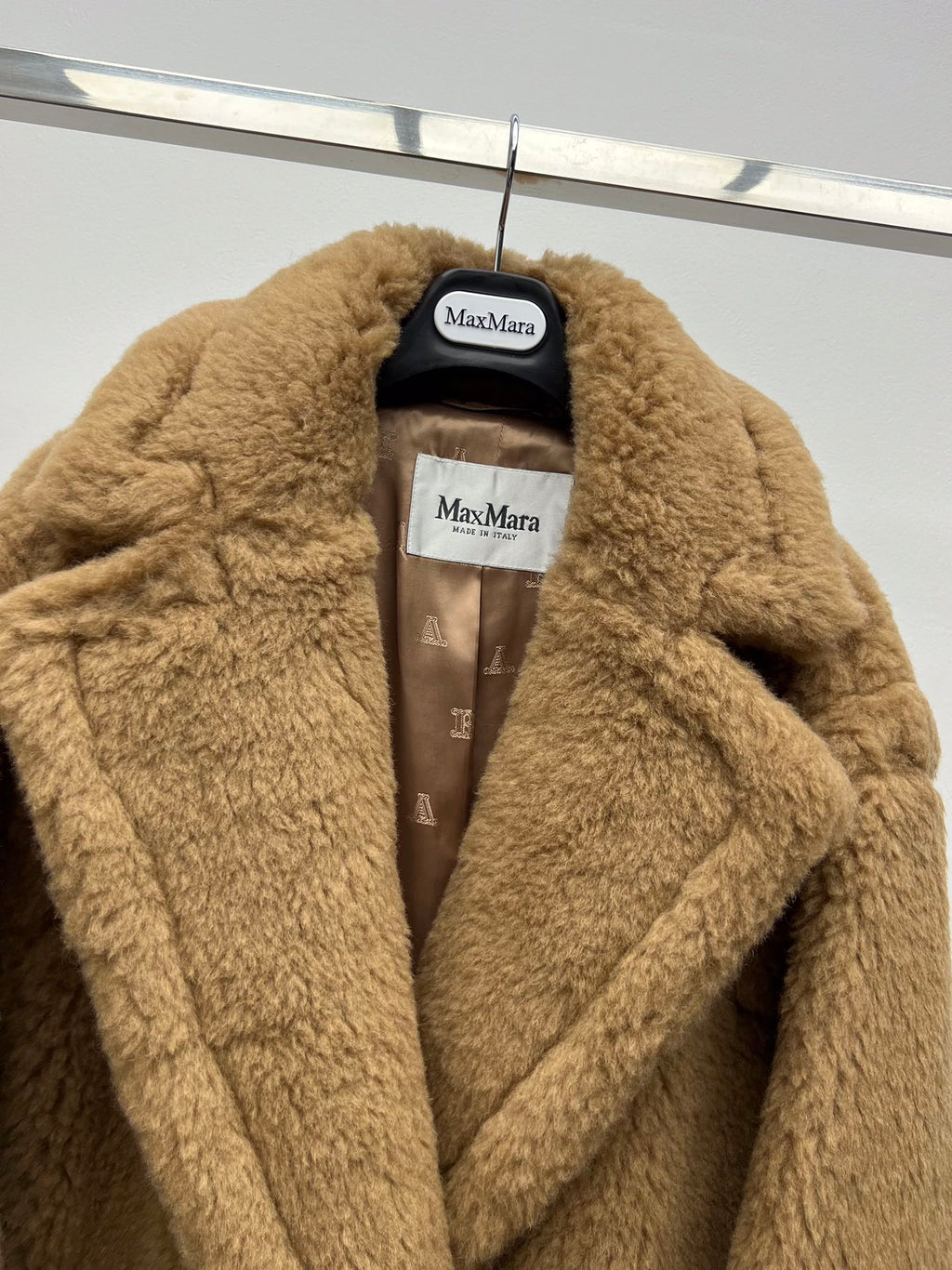 MAXMARA 25S CROPPED TEDDY JACKET STYLE 243