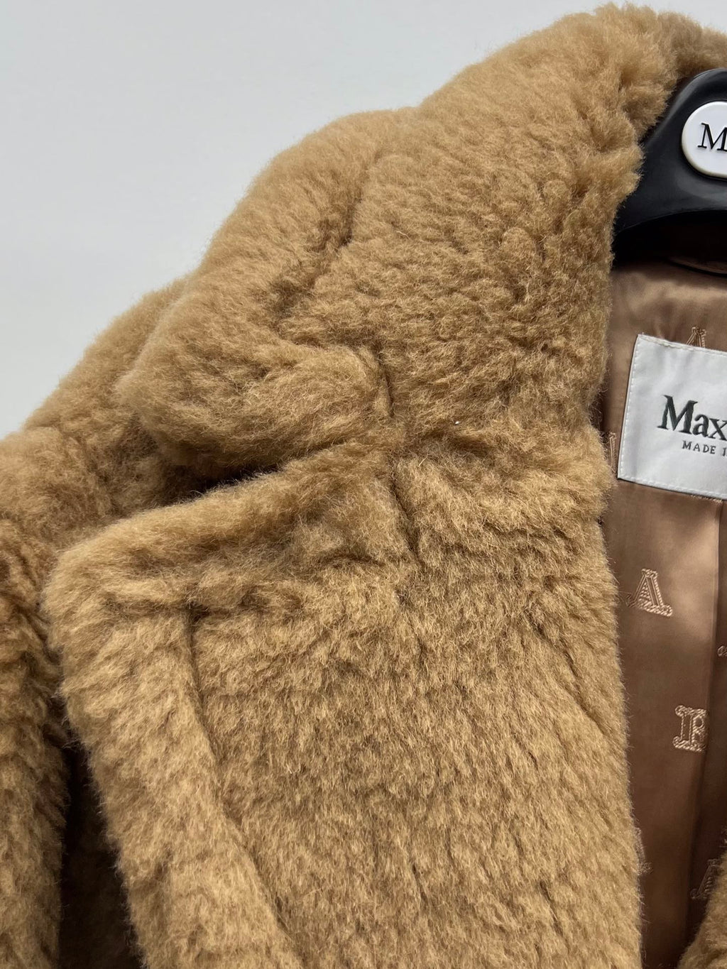 MAXMARA 25S CROPPED TEDDY JACKET STYLE 243