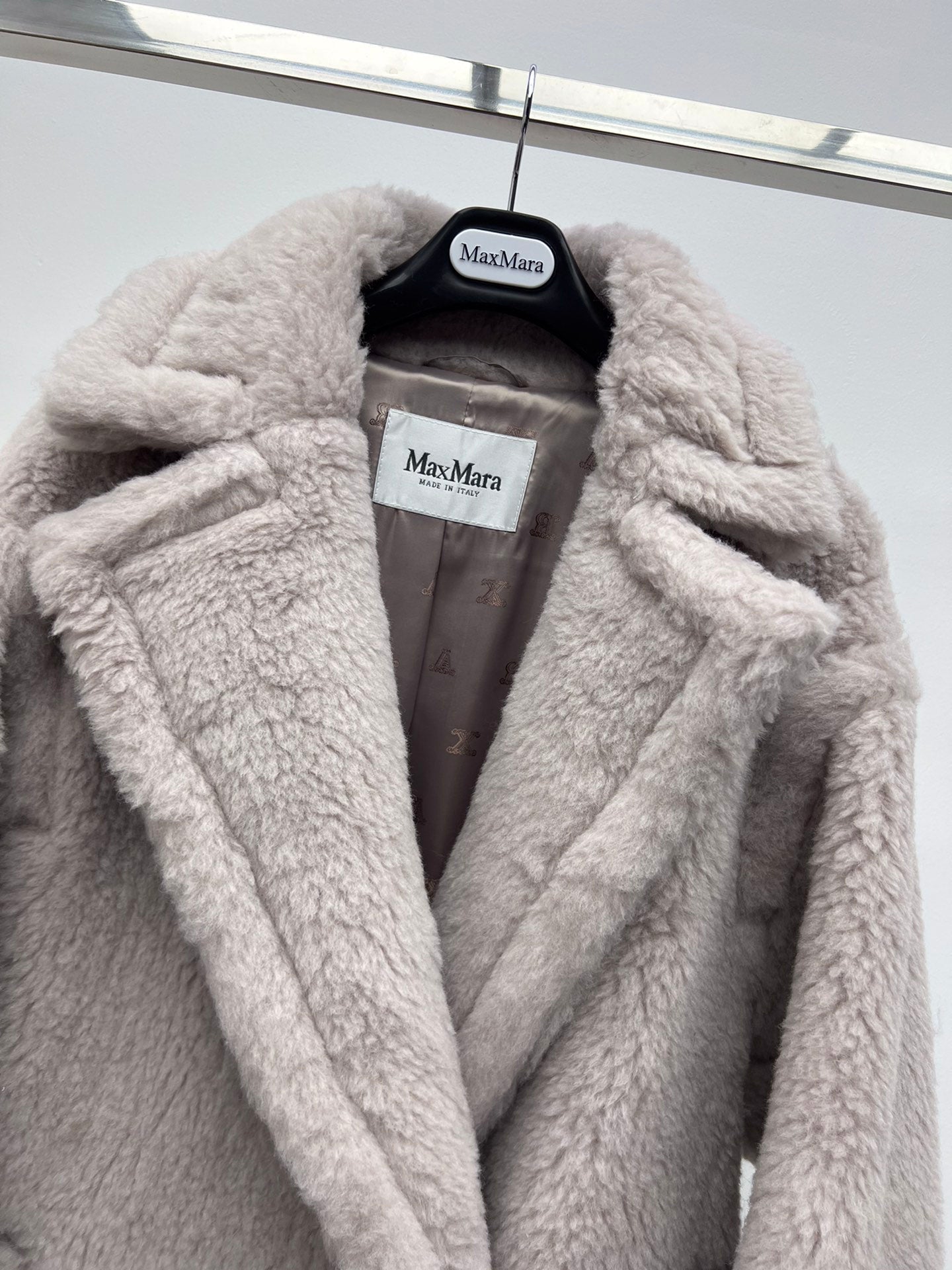 MAXMARA 25S CROPPED TEDDY JACKET STYLE 246