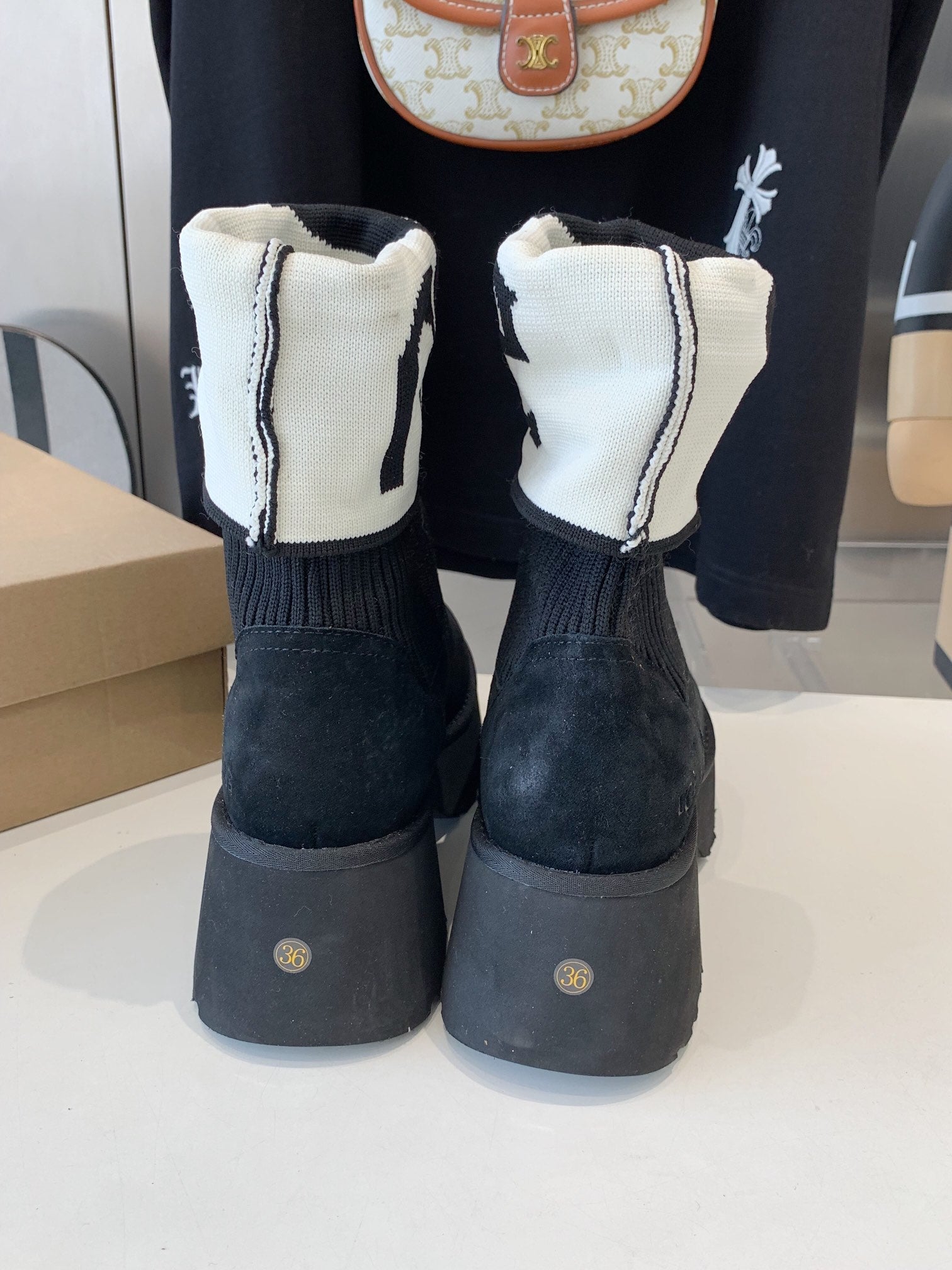 MINI MARTIN BOOTS IN BLACK SUEDE