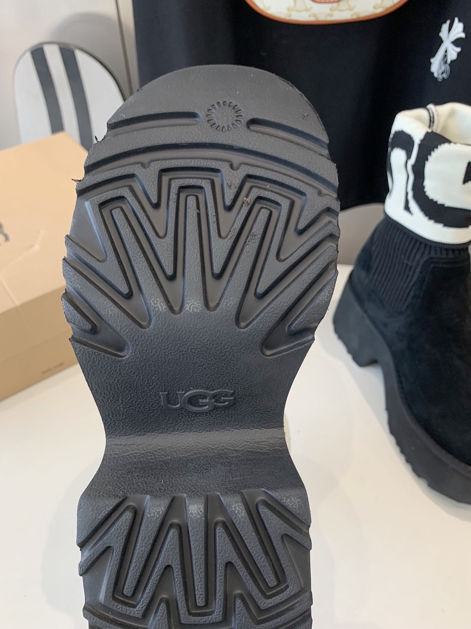 MINI MARTIN BOOTS IN BLACK SUEDE