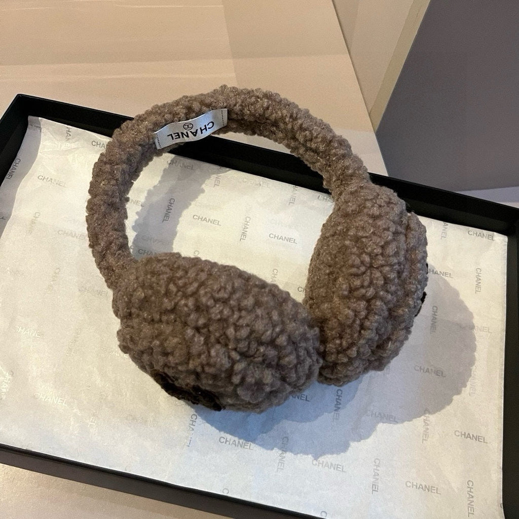 CHANEL 25S SKI EARMUFFS 492585