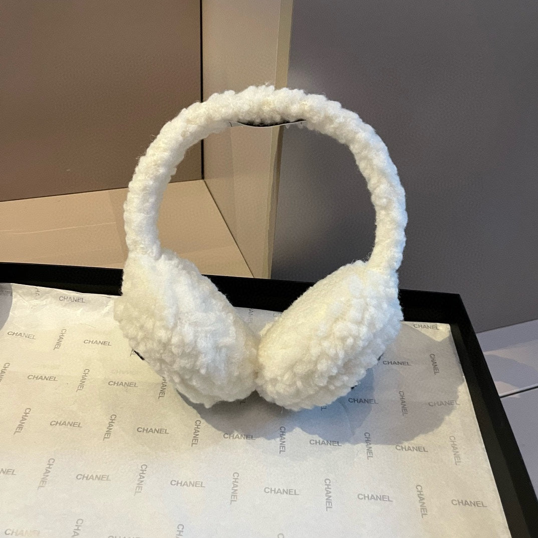 CHANEL 25S SKI EARMUFFS 492586