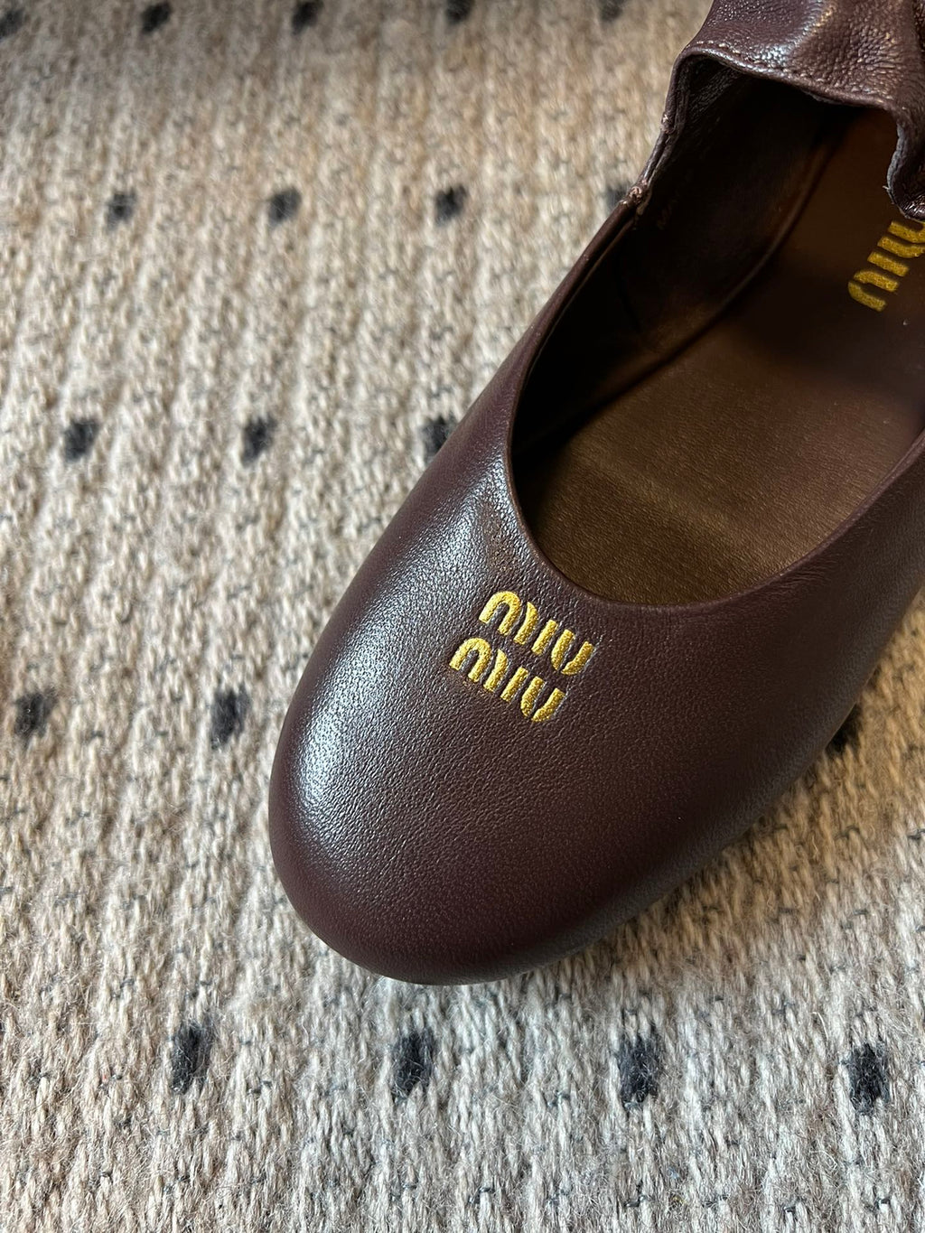 MIUMIU 26S BALLERINAS IN DARK BROWN RUCHES NAPPA CALFSKIN