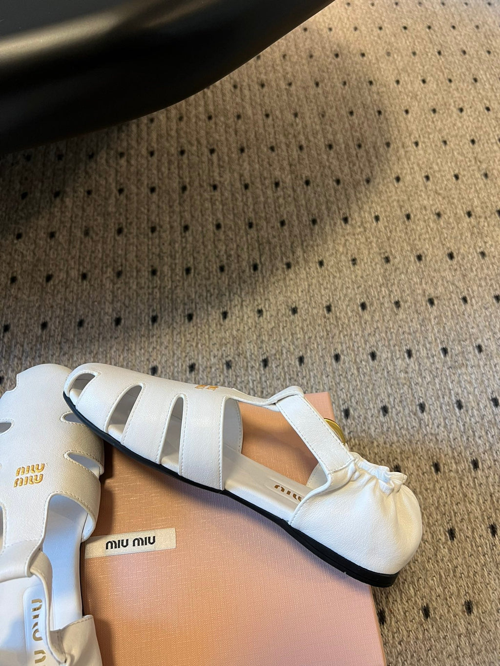 MIUMIU 26S FISHERMAN SANDALS IN WHITE RUCHES NAPPA CALFSKIN