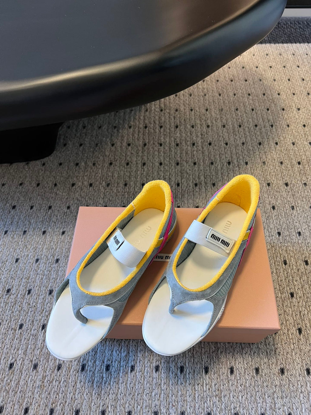 MIUMIU 26S THONG SANDALS IN MULTICOLOR SUEDE MIX TECH FABRIC