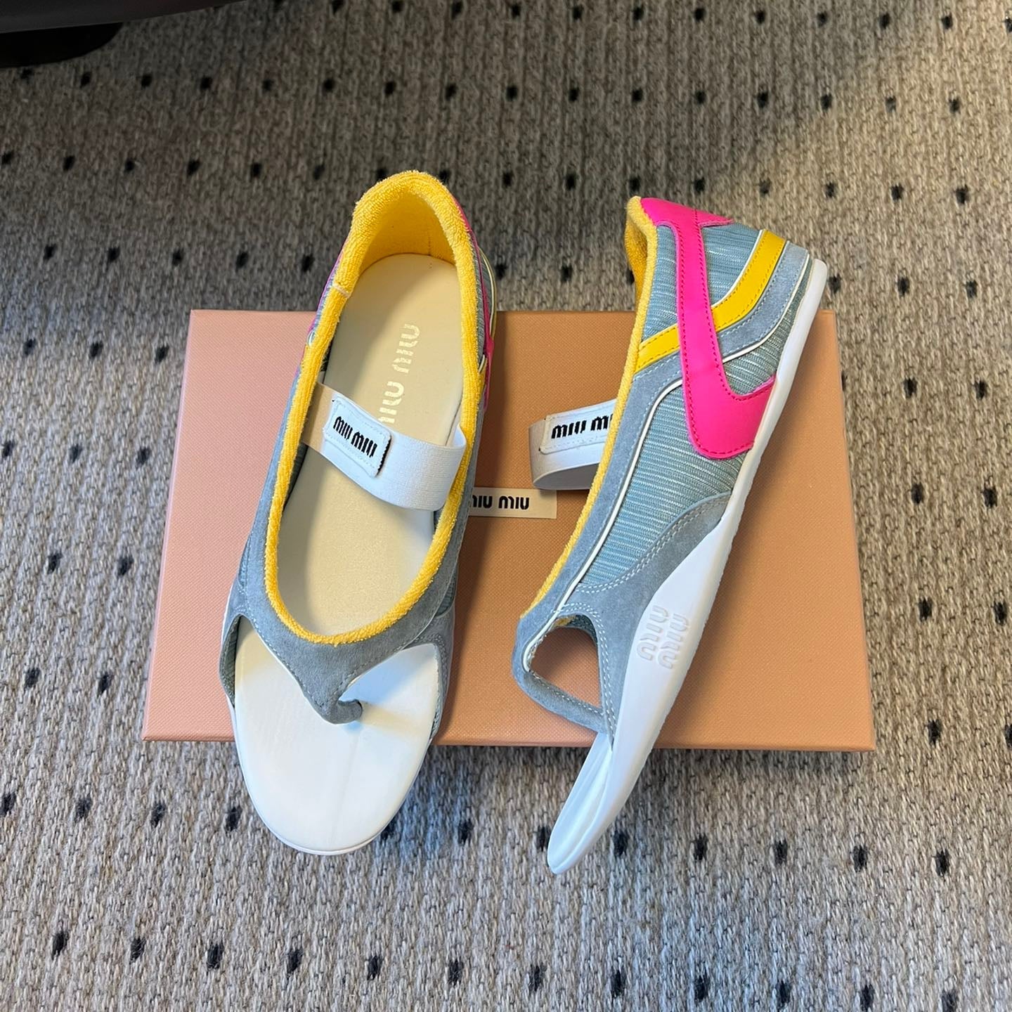 MIUMIU 26S THONG SANDALS IN MULTICOLOR SUEDE MIX TECH FABRIC