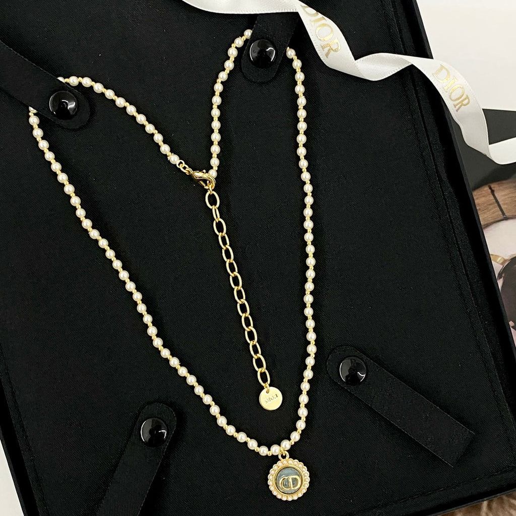 CD 26S CD LOGO PEARL BEADED MEDALLION PENDANT NECKLACE IN GOLD METAL