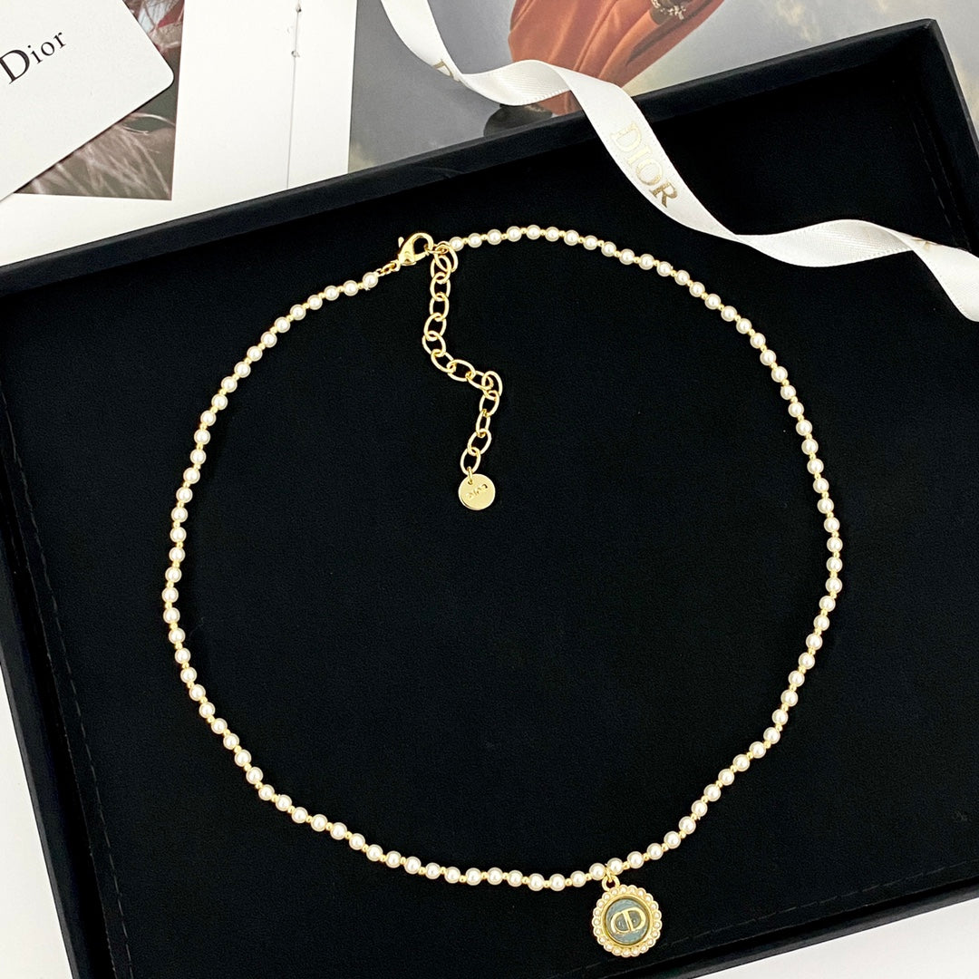 CD 26S CD LOGO PEARL BEADED MEDALLION PENDANT NECKLACE IN GOLD METAL