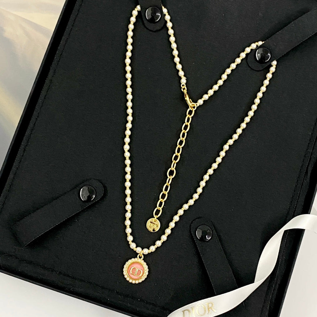 CD 26S CD LOGO PEARL BEADED PENDANT NECKLACE IN GOLD METAL