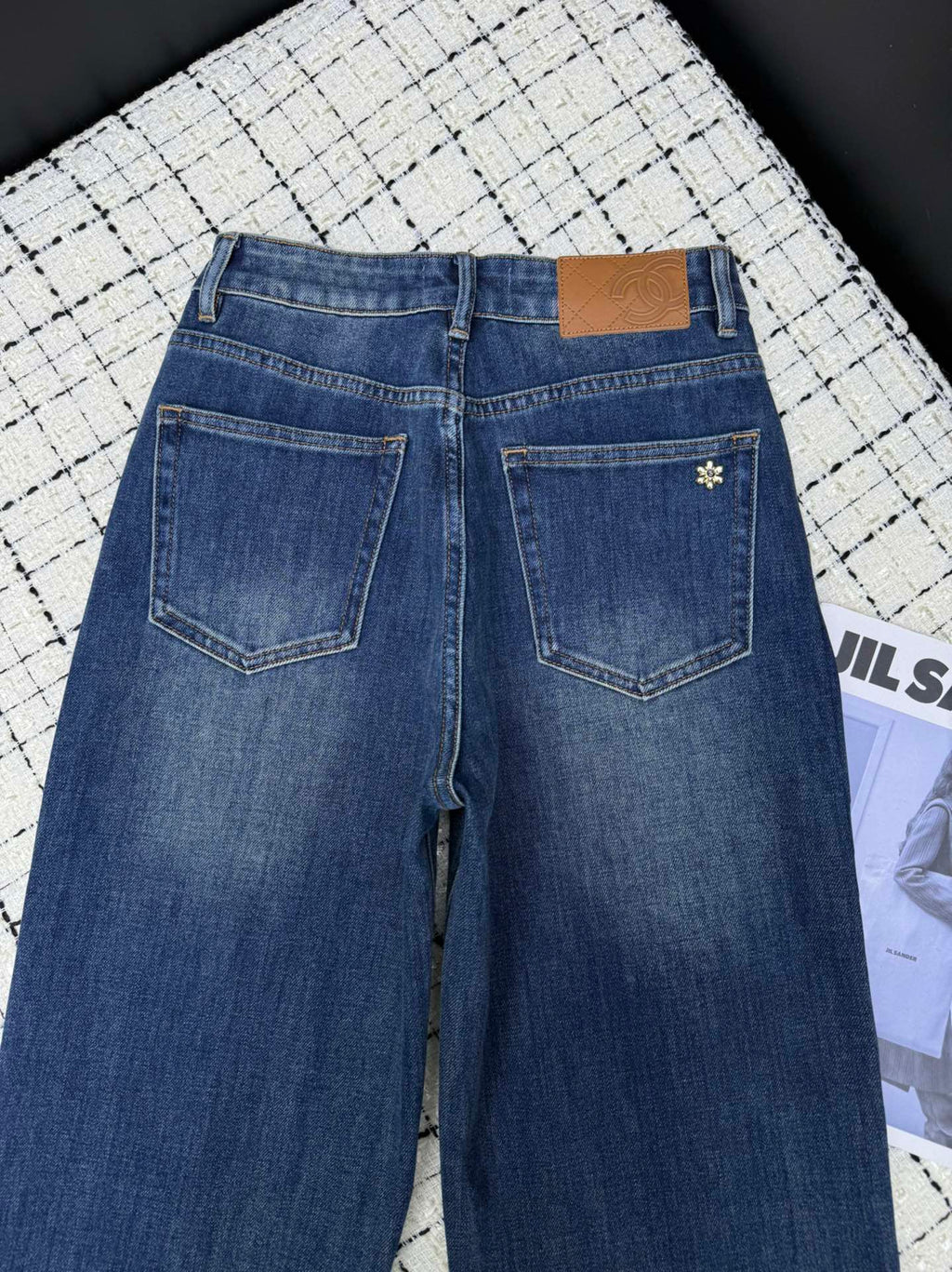 CHANEL 26S STRAIGHT-LEG JEANS 760