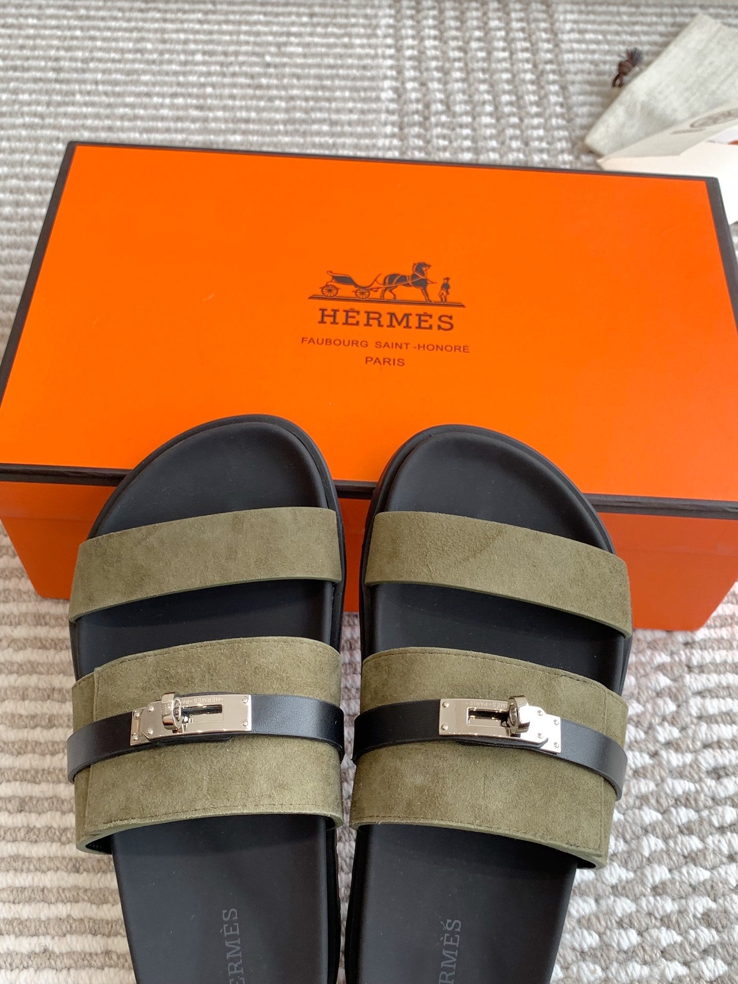 HM 26S KELLY BUCKLE DOUBLE STRAP SANDALS IN MOSS GREEN SUEDE SILVER HARDWARE