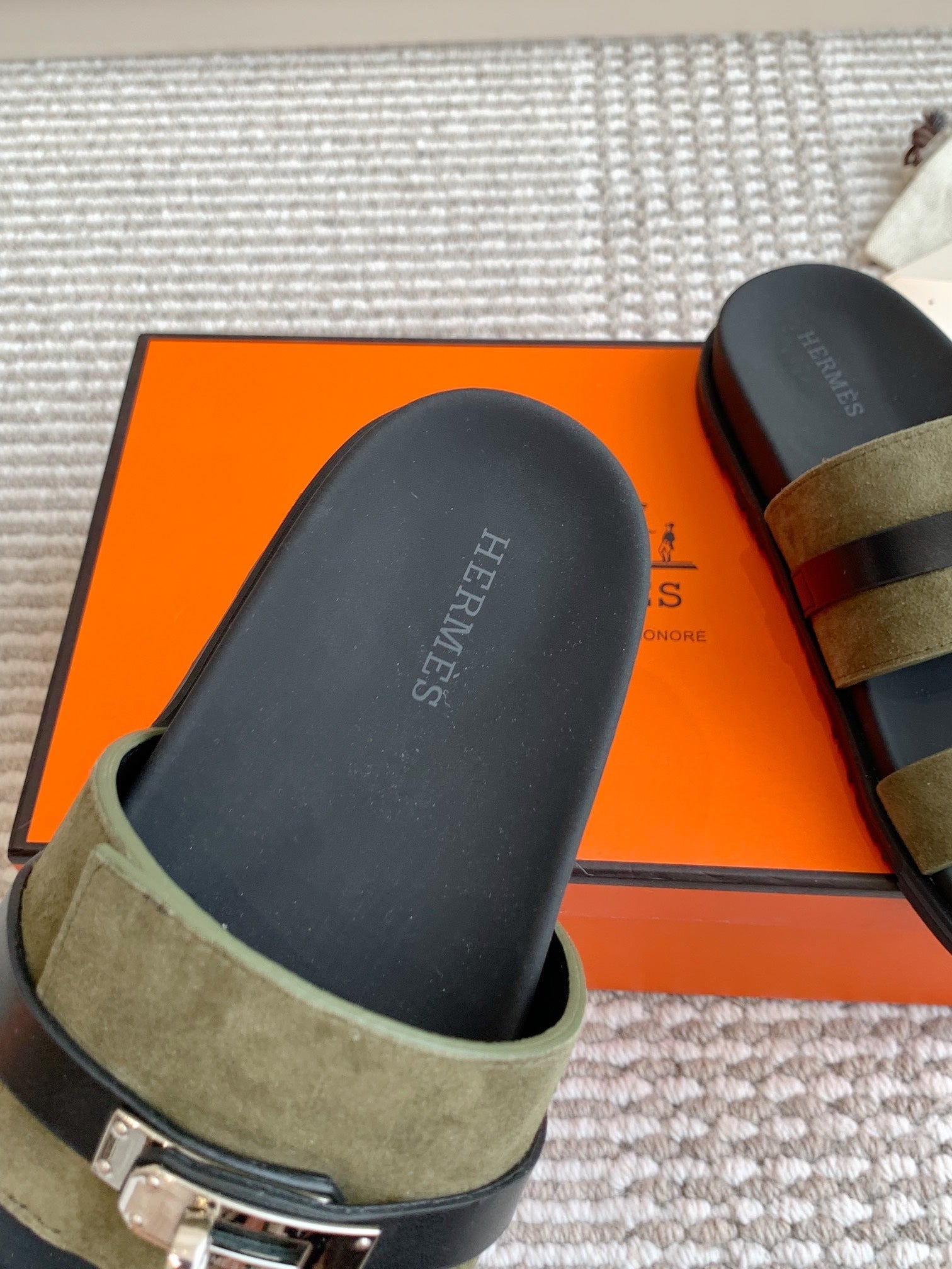HM 26S KELLY BUCKLE DOUBLE STRAP SANDALS IN MOSS GREEN SUEDE SILVER HARDWARE