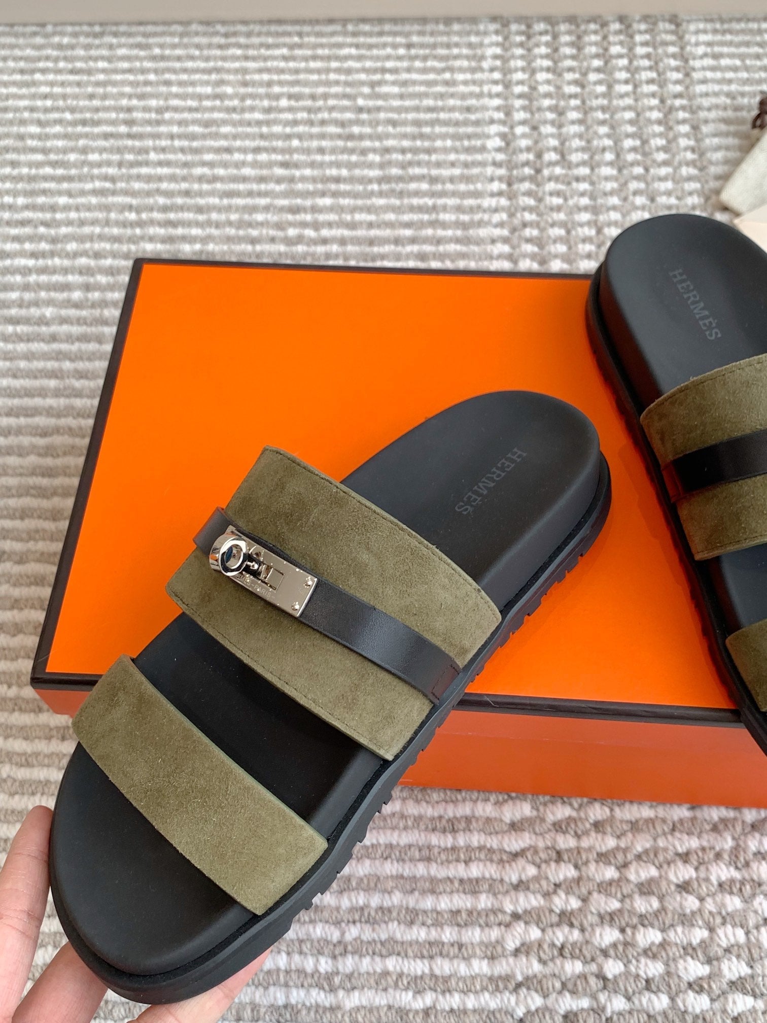 HM 26S KELLY BUCKLE DOUBLE STRAP SANDALS IN MOSS GREEN SUEDE SILVER HARDWARE