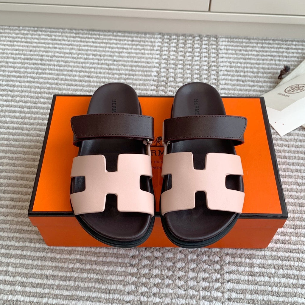 HM 26S CHYPRE SANDAL IN LIGHT PINK AND DARK RED CALFSKIN