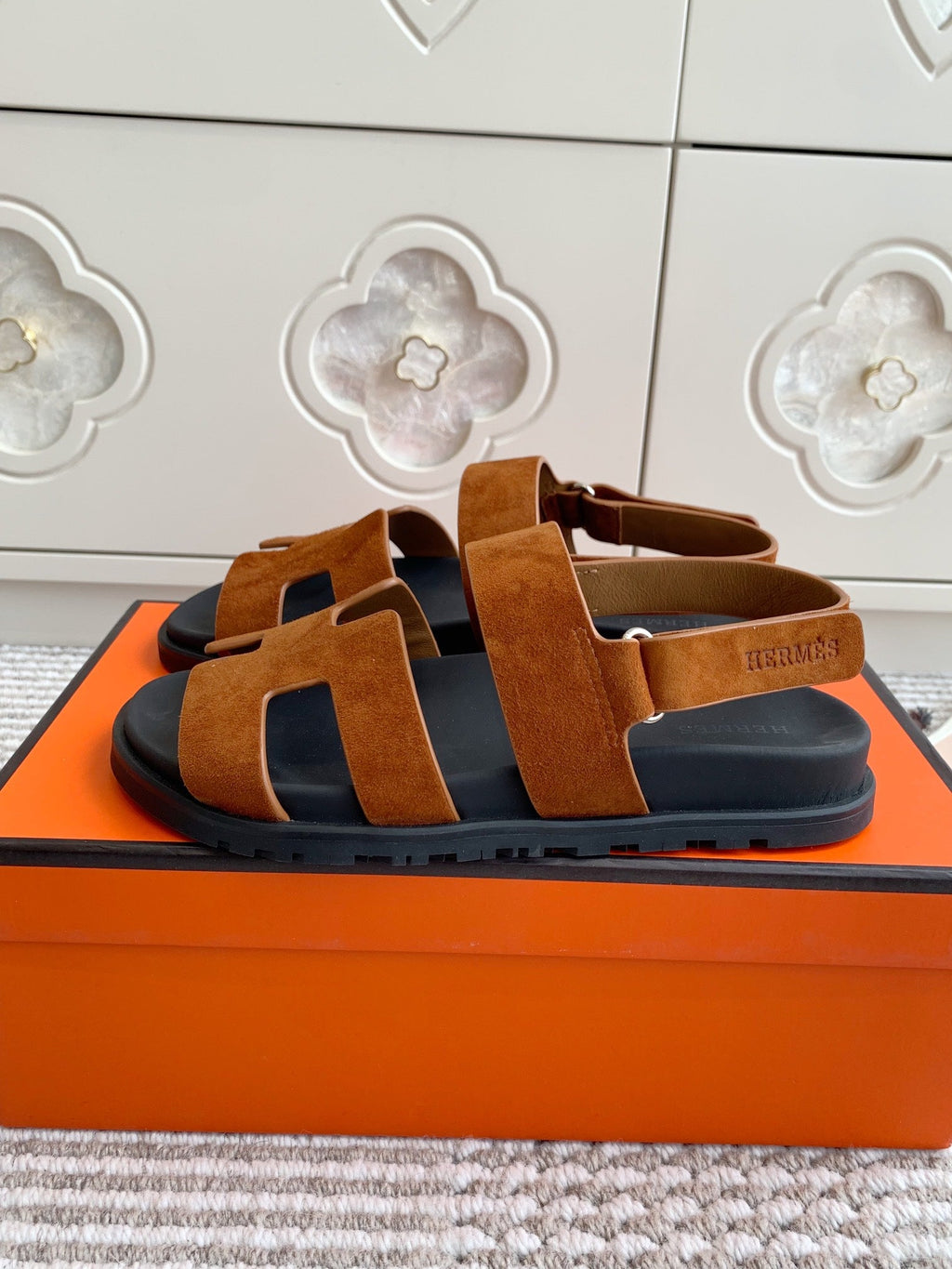 HM 26S CHYPRE SANDAL WITH BACK STRAP IN CARAMEL BROWN SUEDE