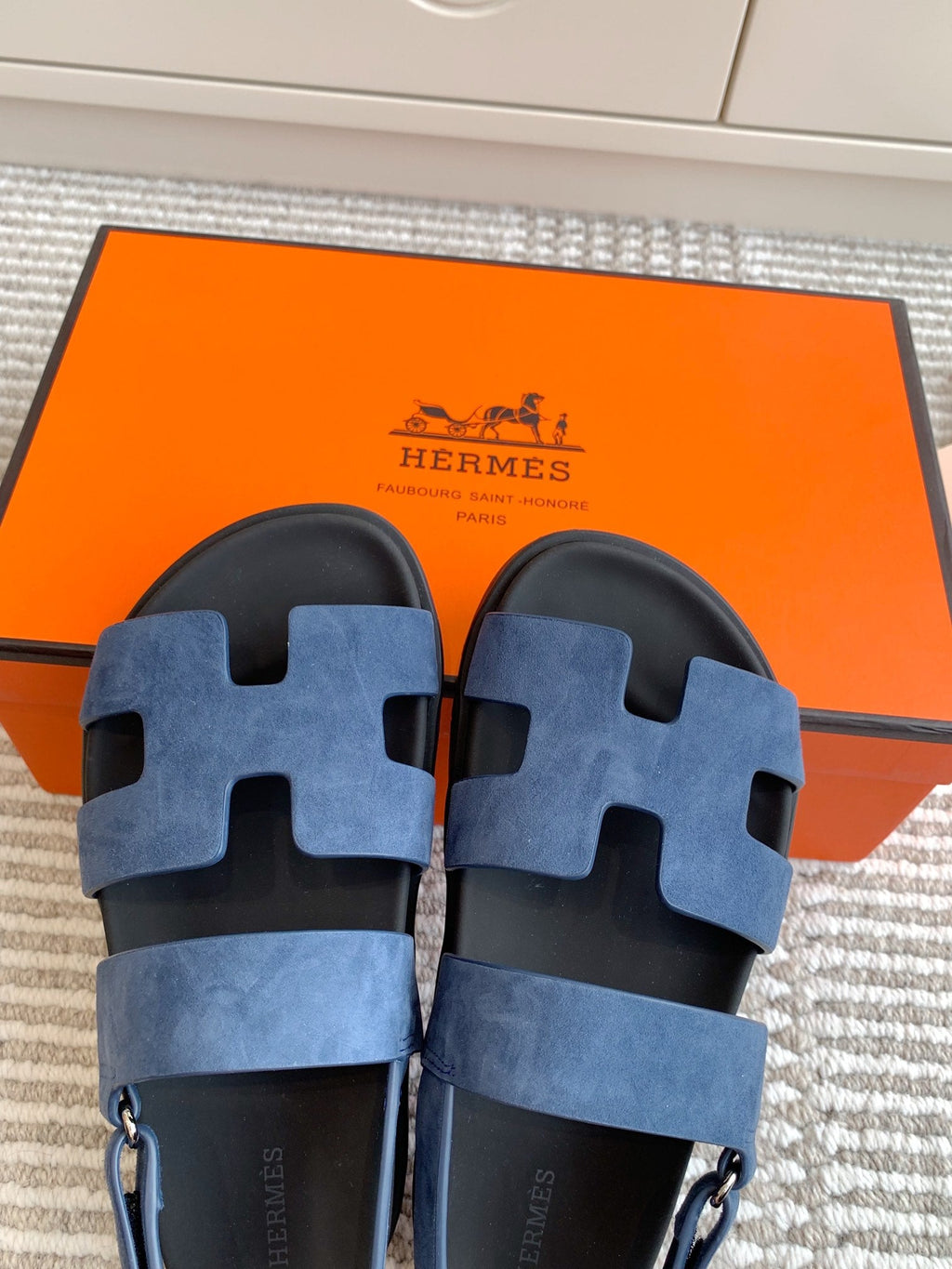 HM 26S CHYPRE SANDAL WITH BACK STRAP IN BLUE SUEDE