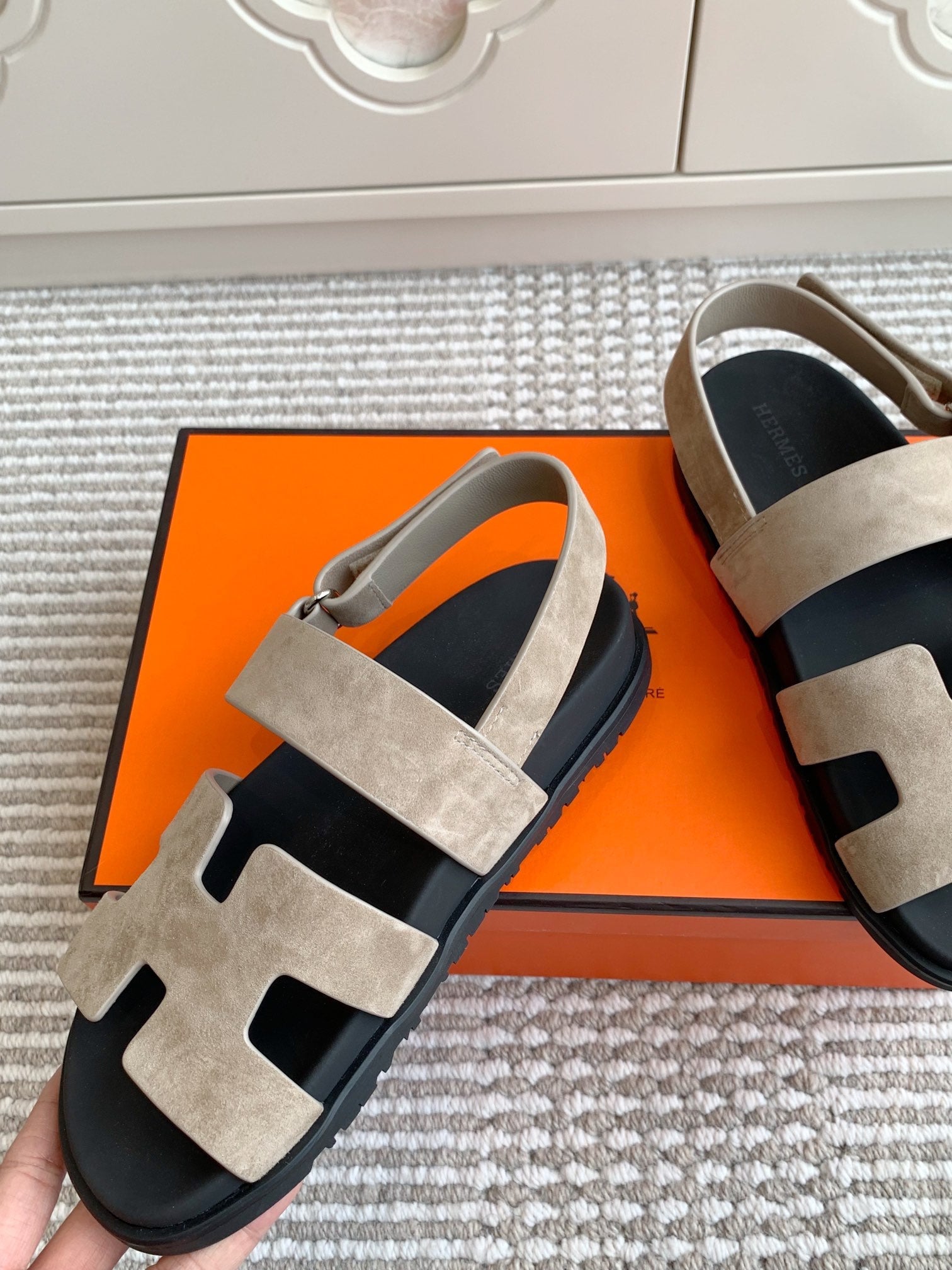 HM 26S CHYPRE SANDAL WITH BACK STRAP IN TAUPE BEIGE SUEDE