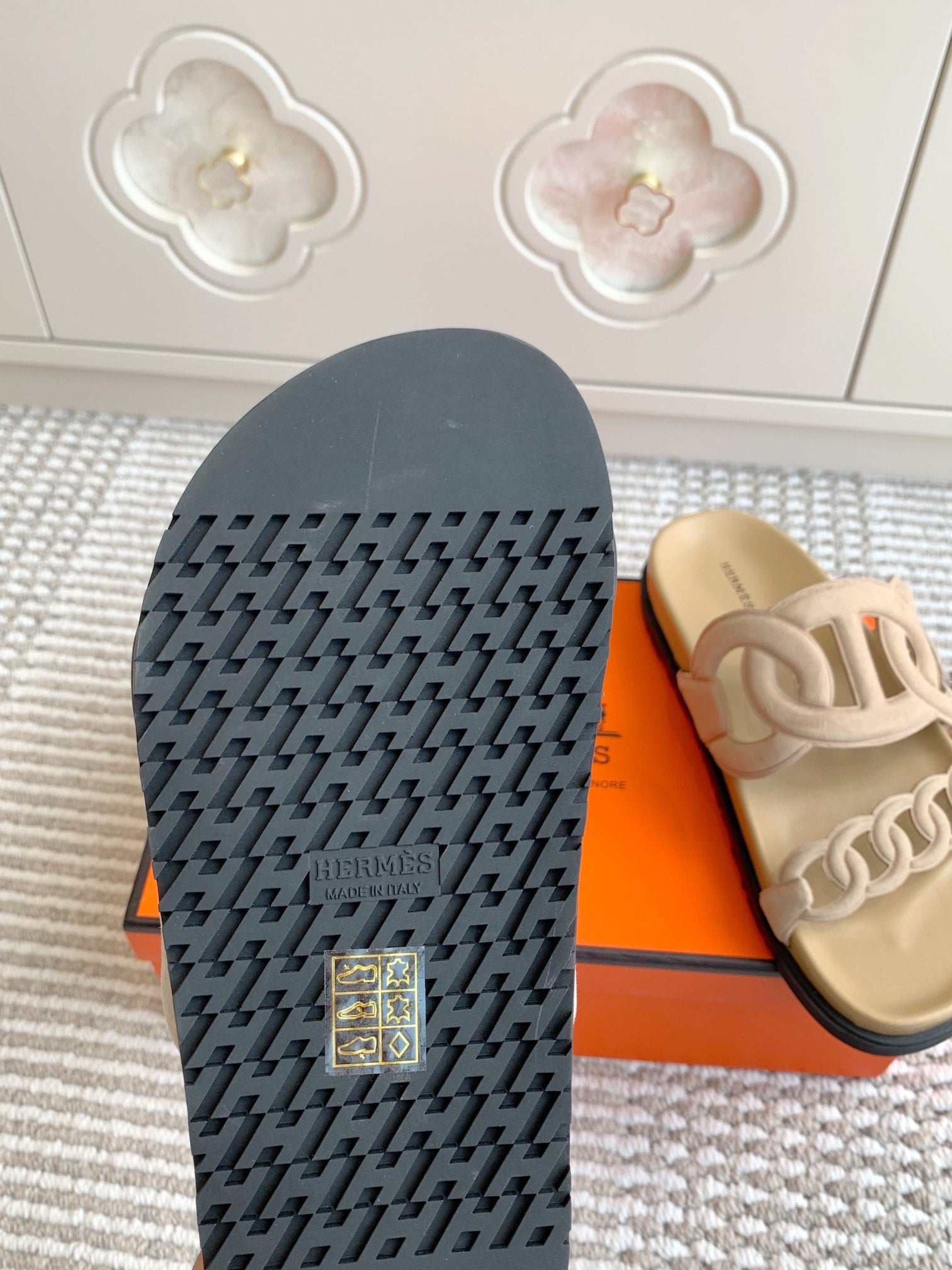 HM 26S EXTRA SANDAL IN BEIGE CALFSKIN AND SUEDE