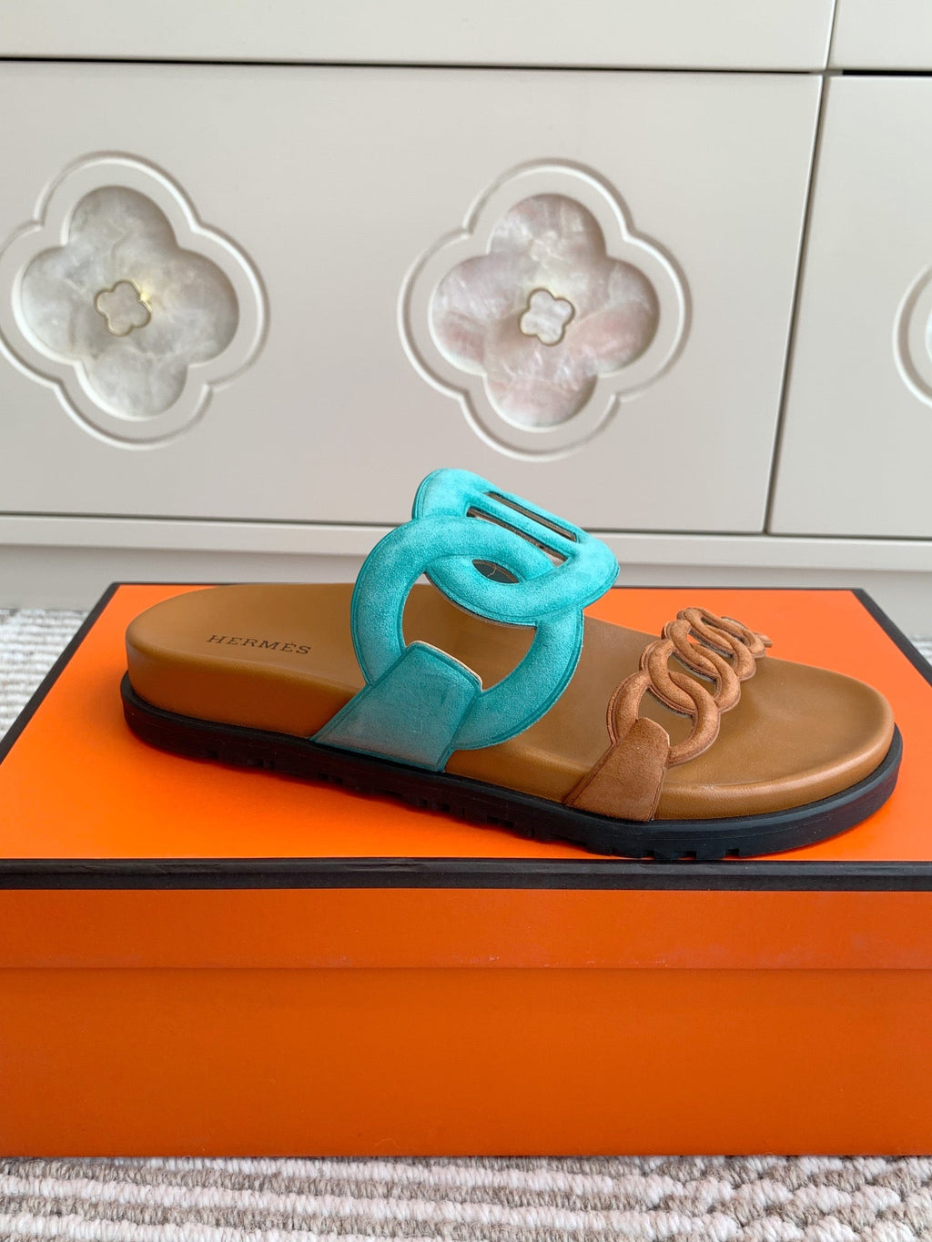 HM 26S EXTRA SANDAL IN AQUA BLUE MIX CARAMEL BROWN CALFSKIN AND SUEDE