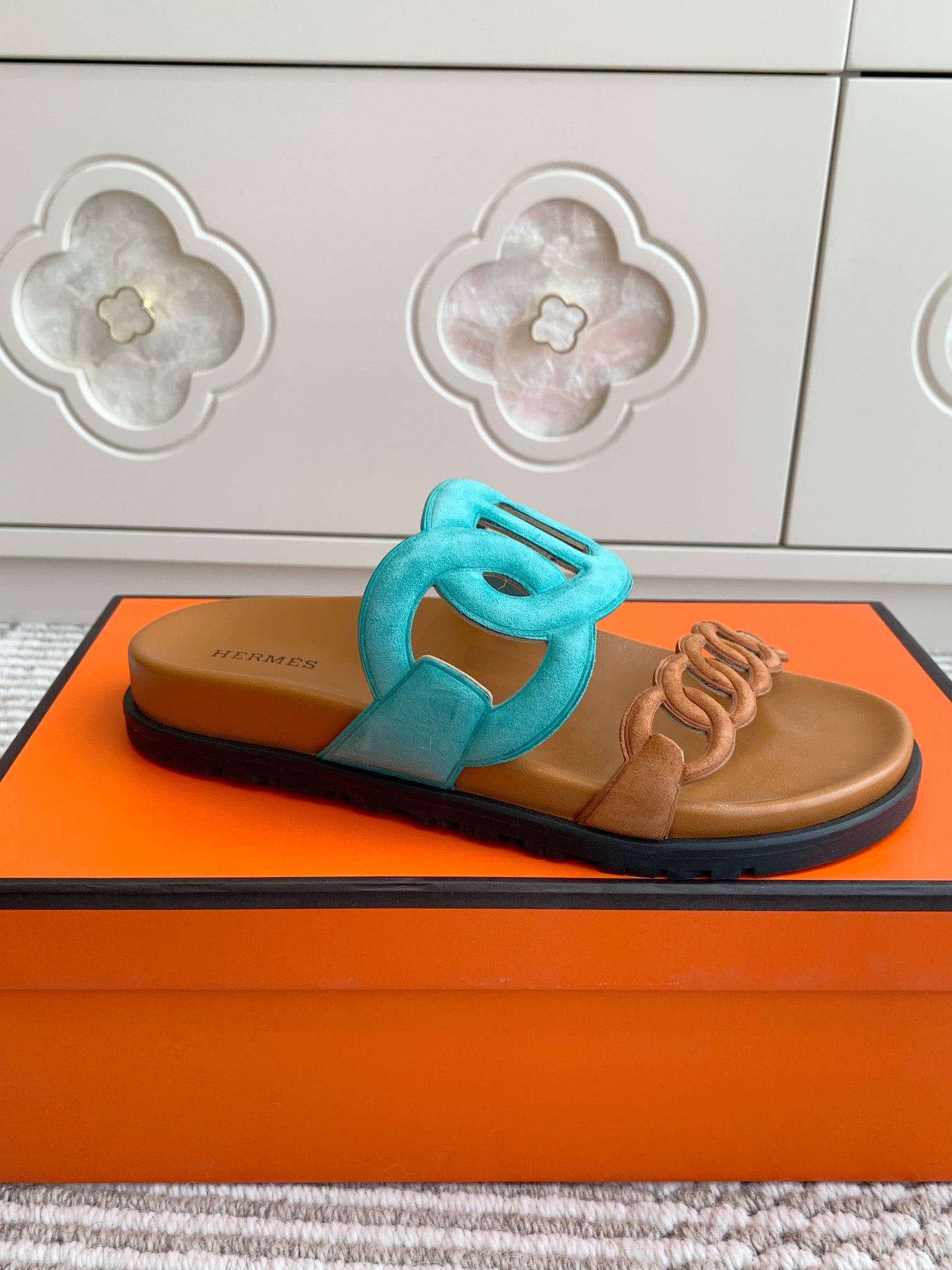 HM 26S EXTRA SANDAL IN AQUA BLUE MIX CARAMEL BROWN CALFSKIN AND SUEDE