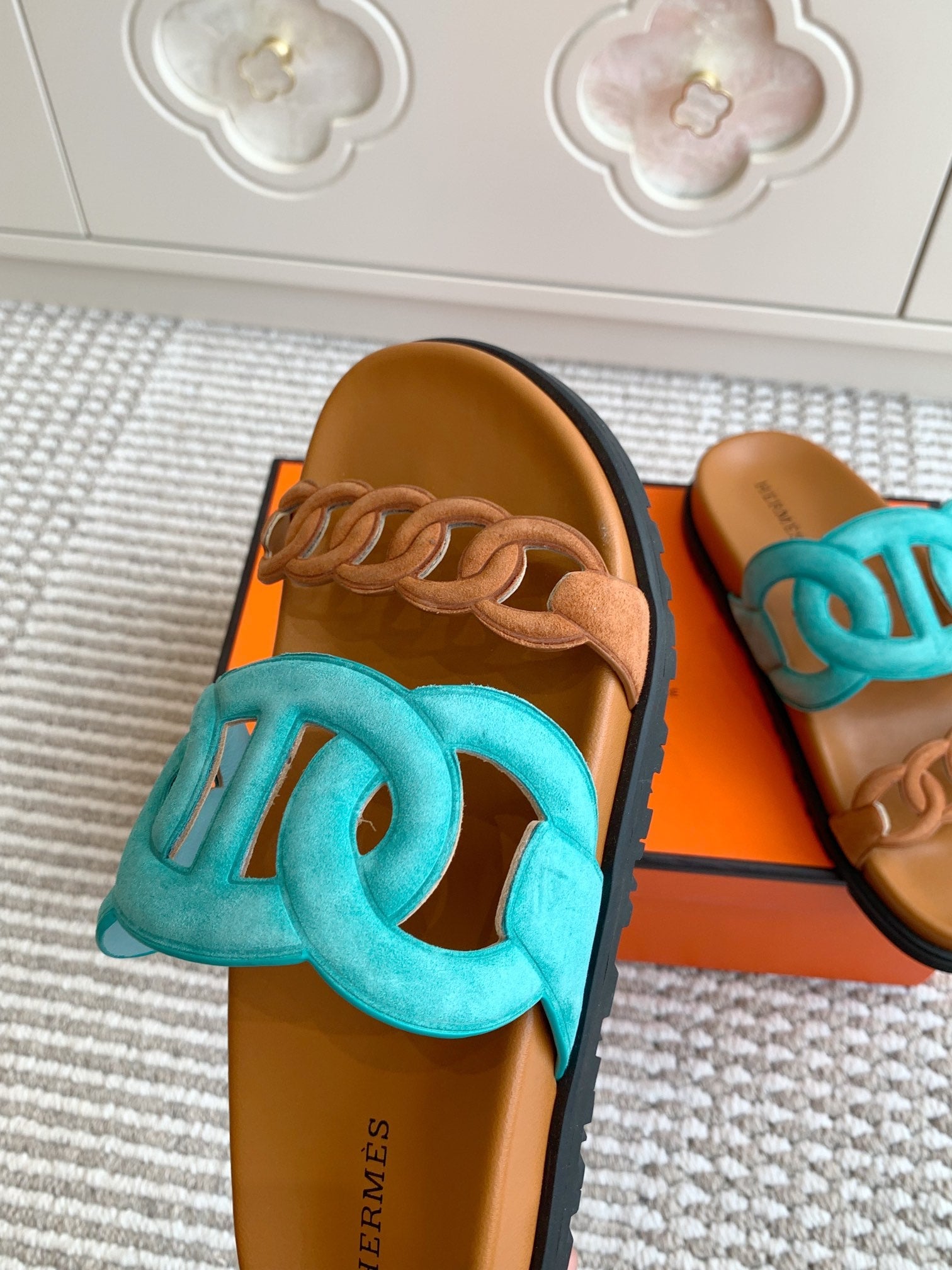 HM 26S EXTRA SANDAL IN AQUA BLUE MIX CARAMEL BROWN CALFSKIN AND SUEDE