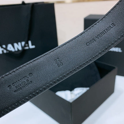 BELT 30MM IN BLACK QUILTED CALFSKIN INTERWOVEN GOLD RECTANGULAR BUCKLE