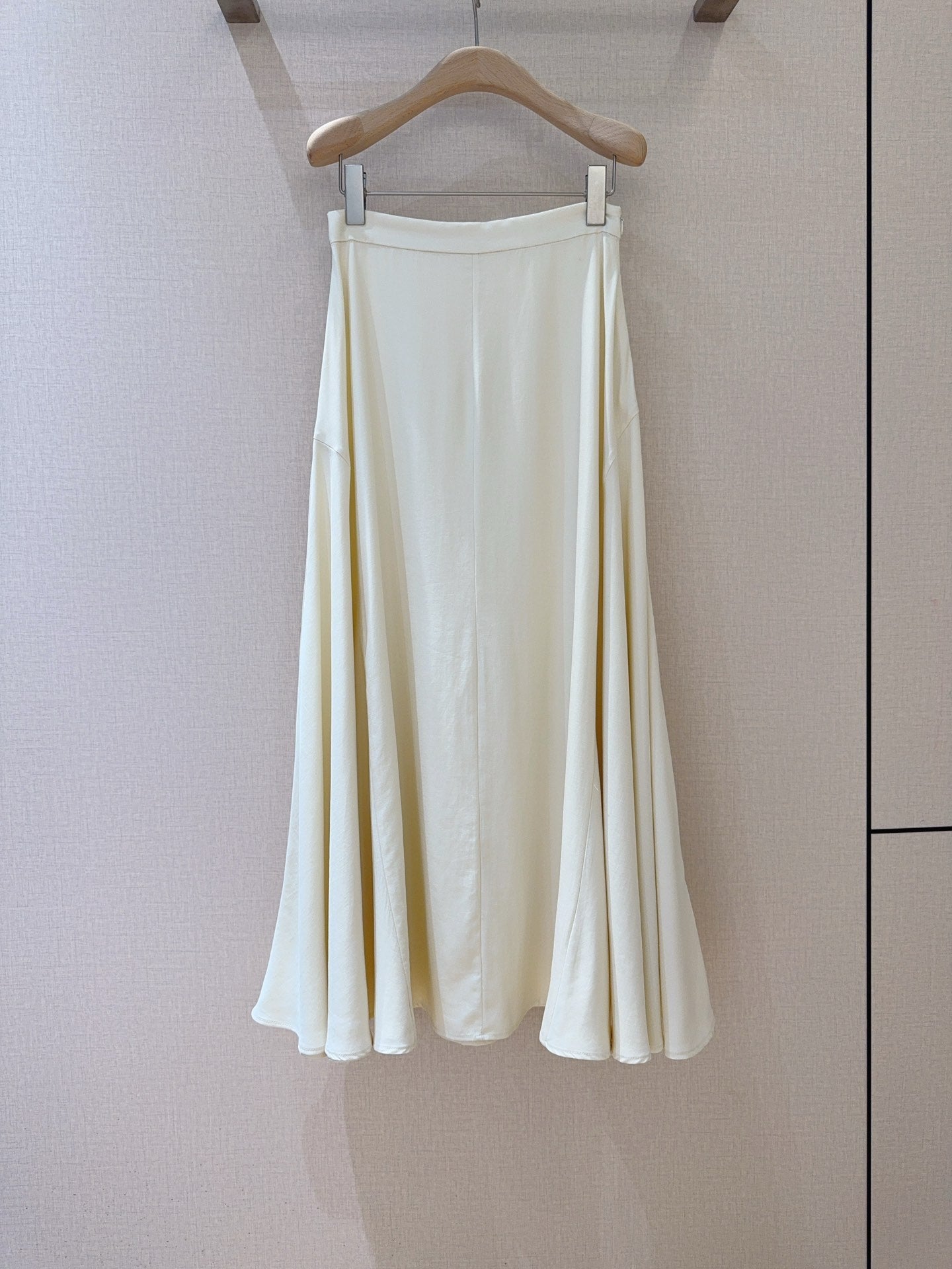 LP 26S HIGH-WAIST MIDI SKIRT 467
