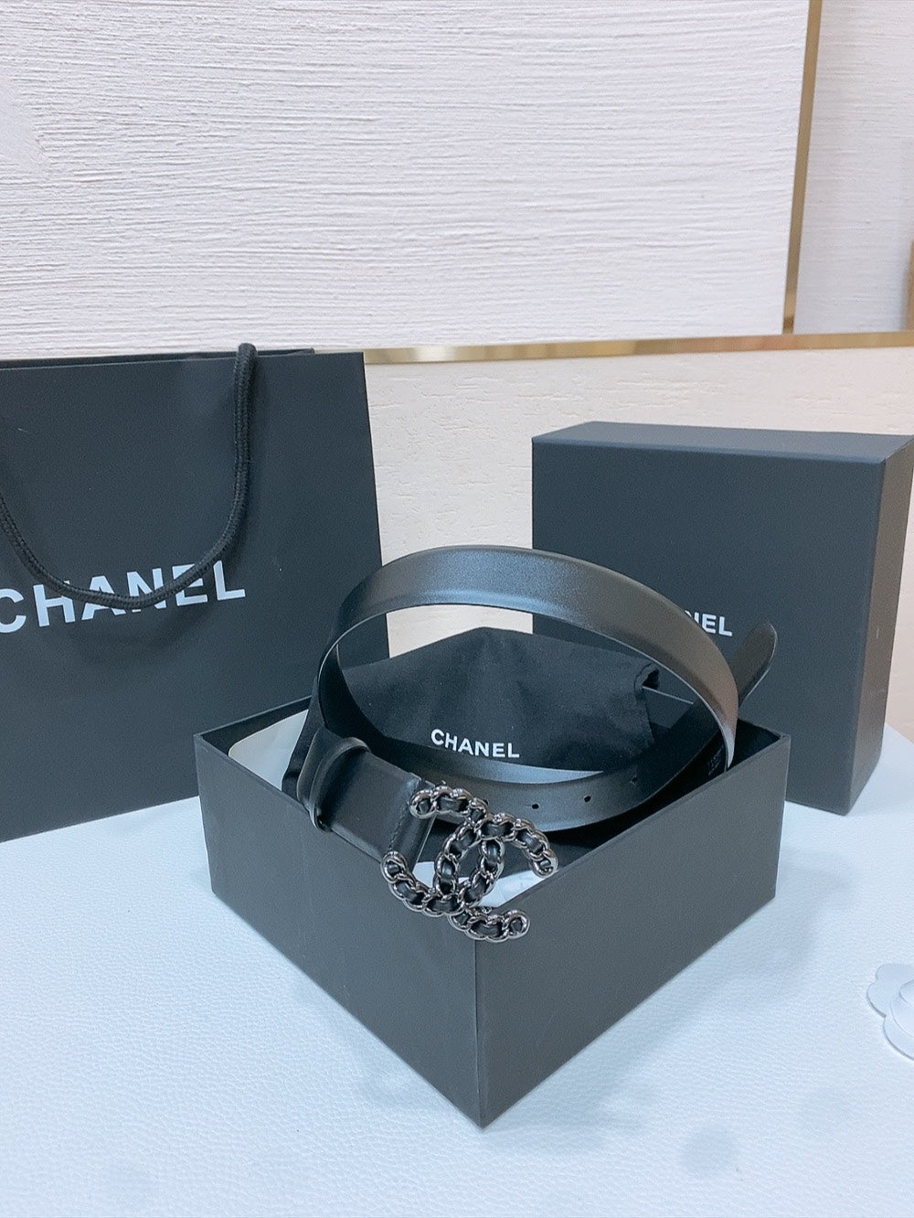 DOUBLE C BELT 30MM IN BLACK CALFSKIN INTERWOVEN CHAIN BUCKLE