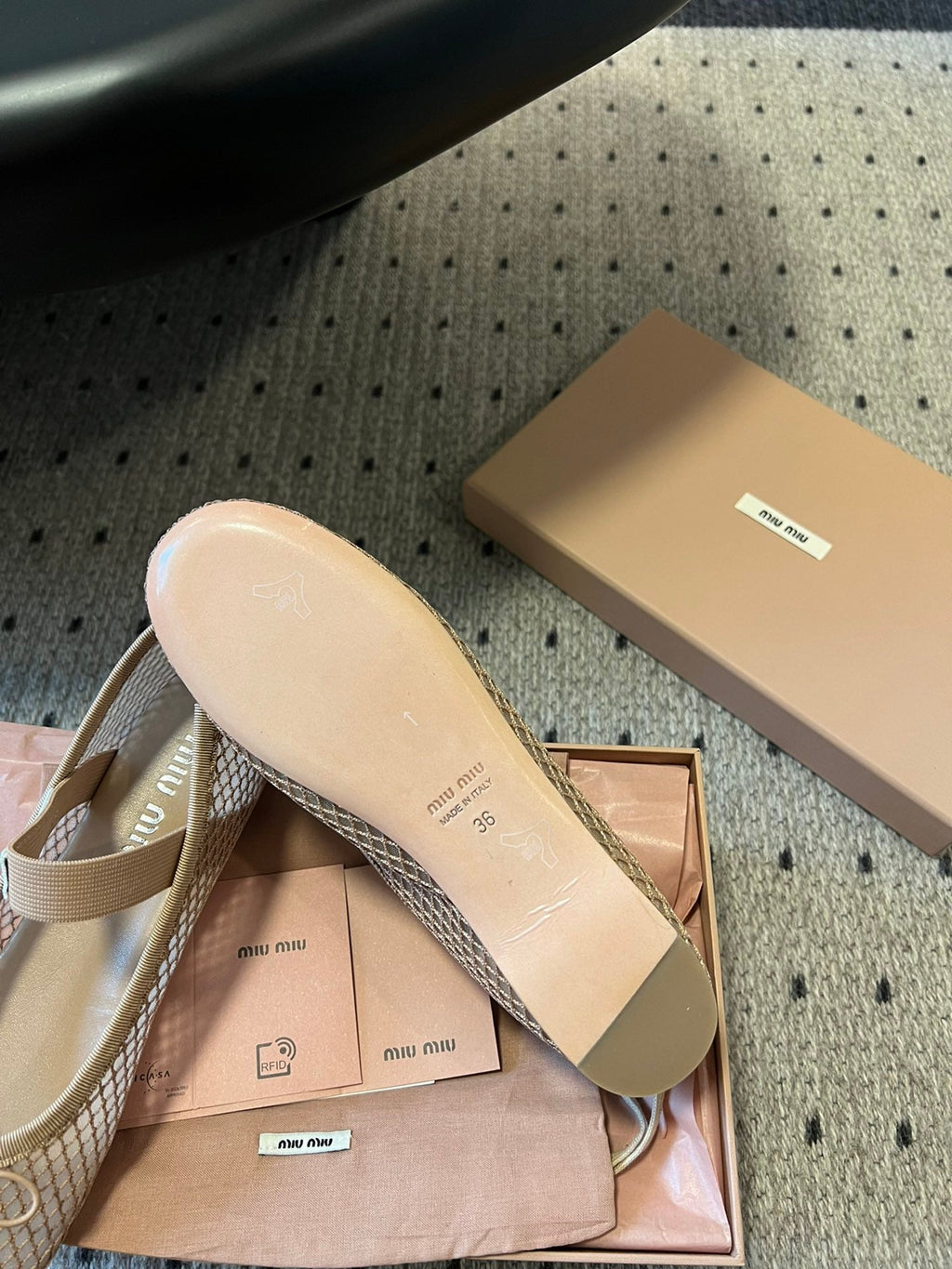 MIUMIU 26S BALLERINAS IN BEIGE MESH FABRIC WITH BOW