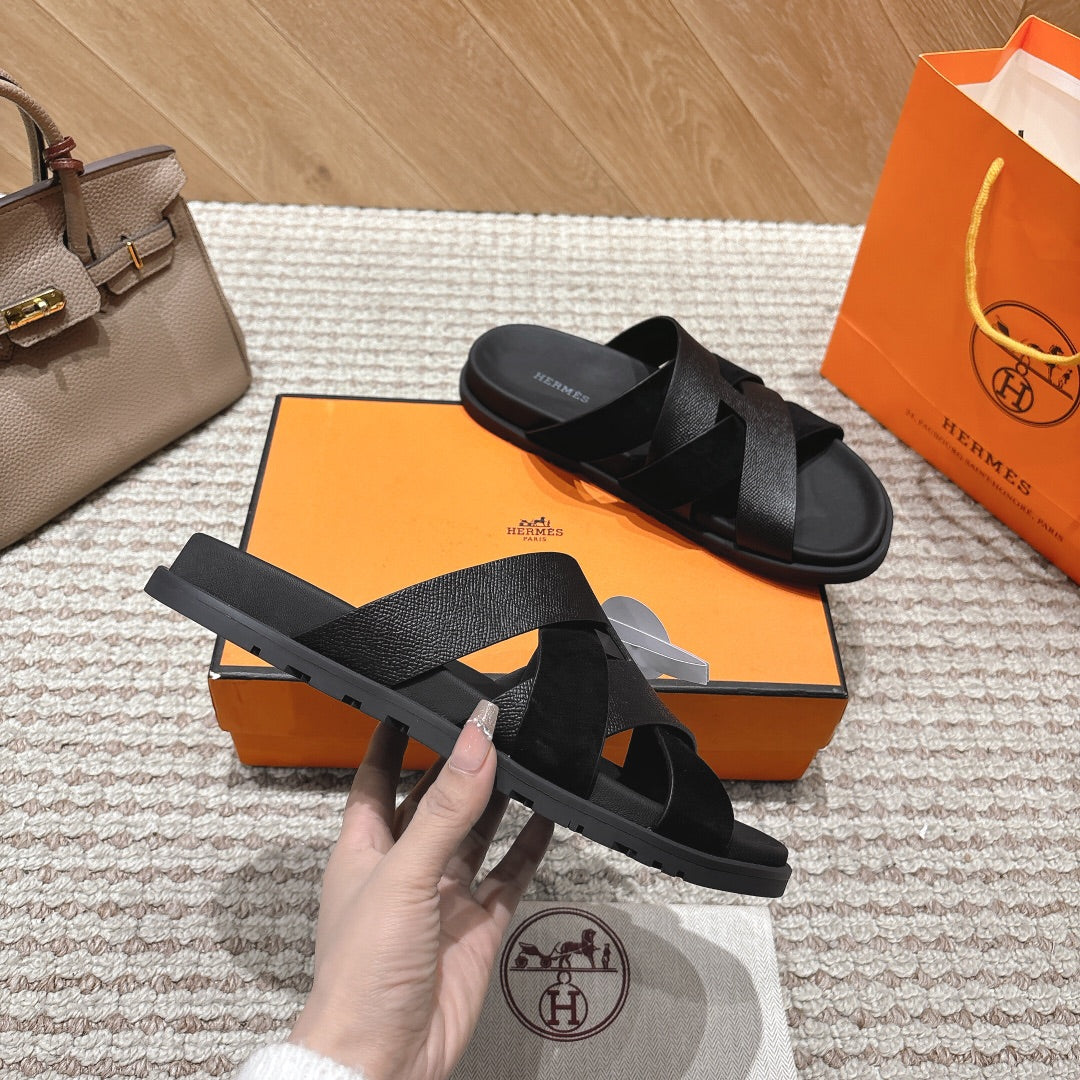 HM 26S CROSS-STRAP SLIDE SANDALS IN BLACK EPSOM CALFSKIN AND SUEDE