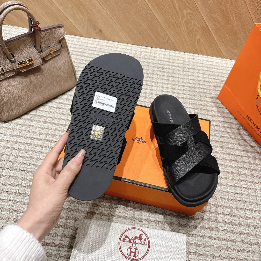 HM 26S CROSS-STRAP SLIDE SANDALS IN BLACK EPSOM CALFSKIN AND SUEDE