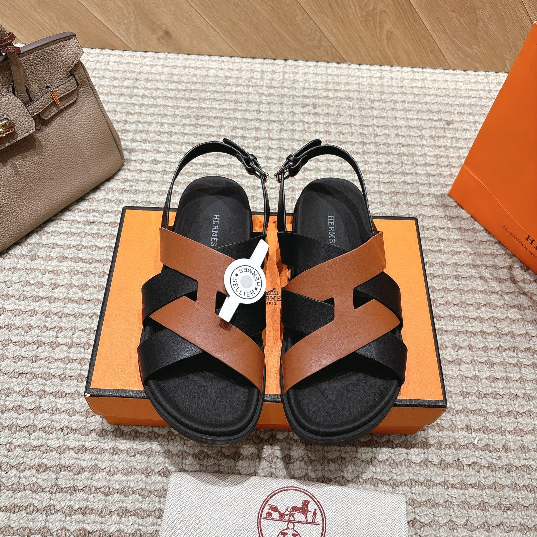 HM 26S CROSS-STRAP SANDALS IN BROWN AND BLACK CALFSKIN