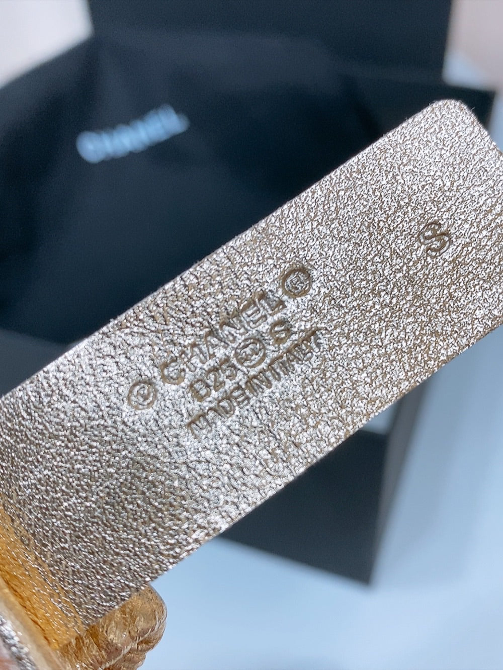 DOUBLE C ELASTIC BELT 30MM IN YELLOW PATENT CALFSKIN GOLD HARDWARE