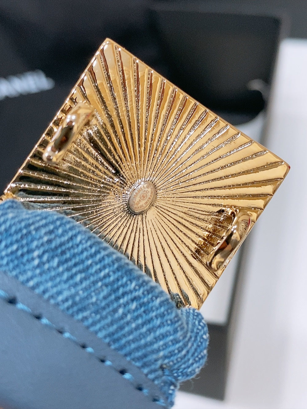 DOUBLE C ELASTIC BELT 30MM IN BLUE DENIM SQUARE GOLD BUCKLE BLACK LOGO