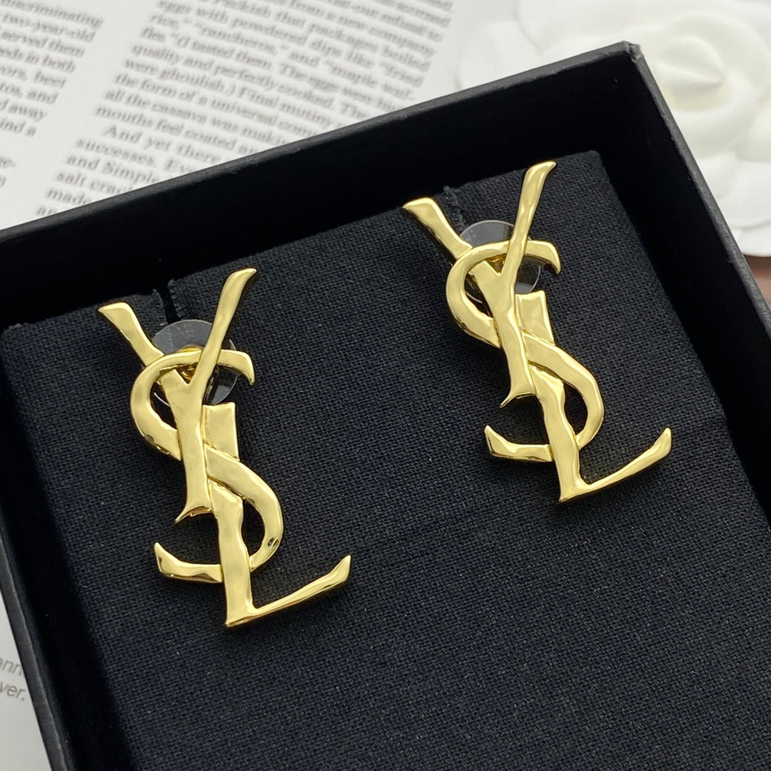 YSL 26S MONOGRAM DROP EARRINGS IN GOLD TONE METAL 629923