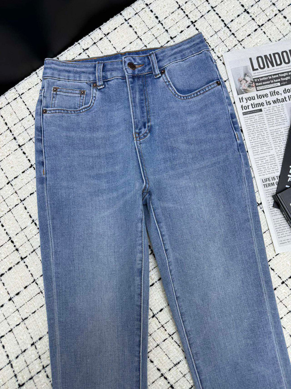 PRADA 26S SKINNY JEANS 603