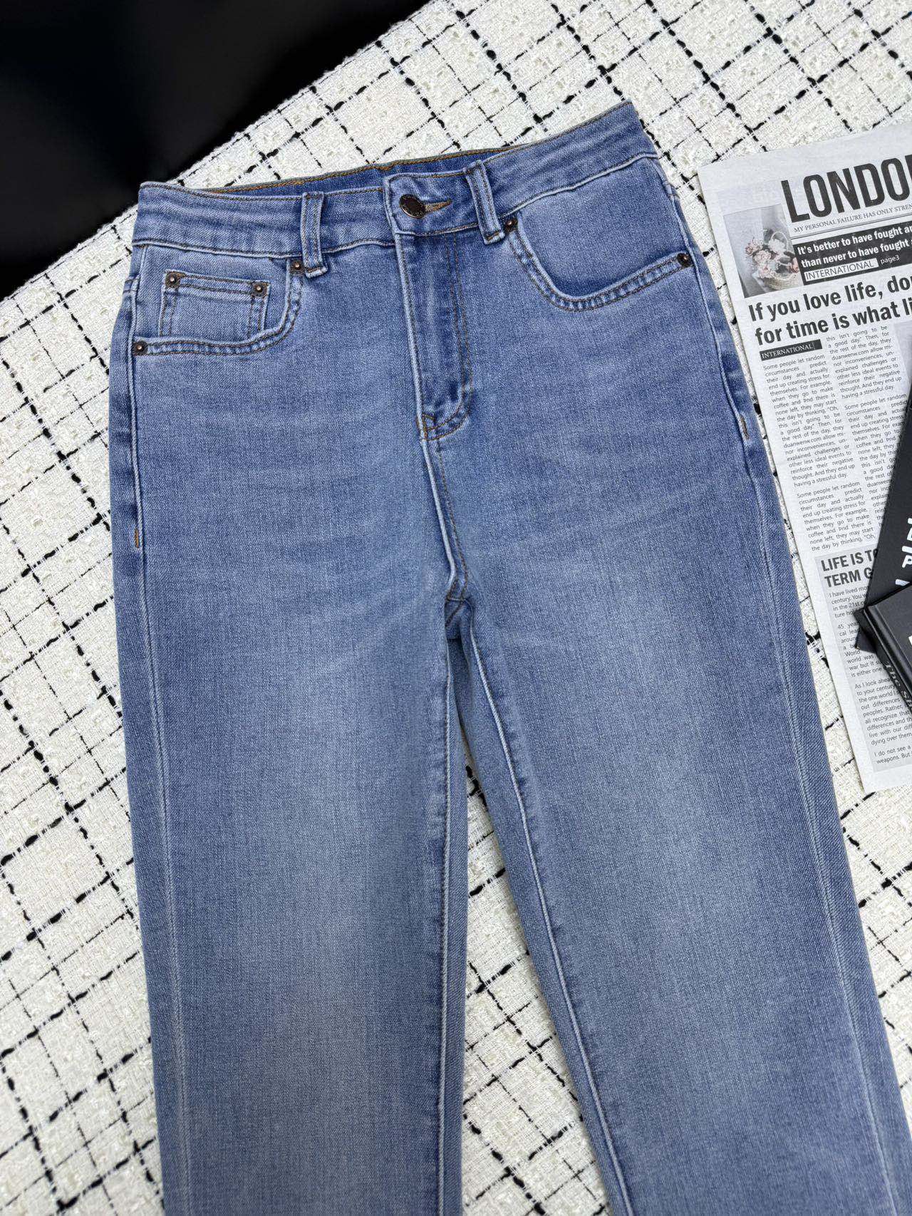 PRADA 26S SKINNY JEANS 603